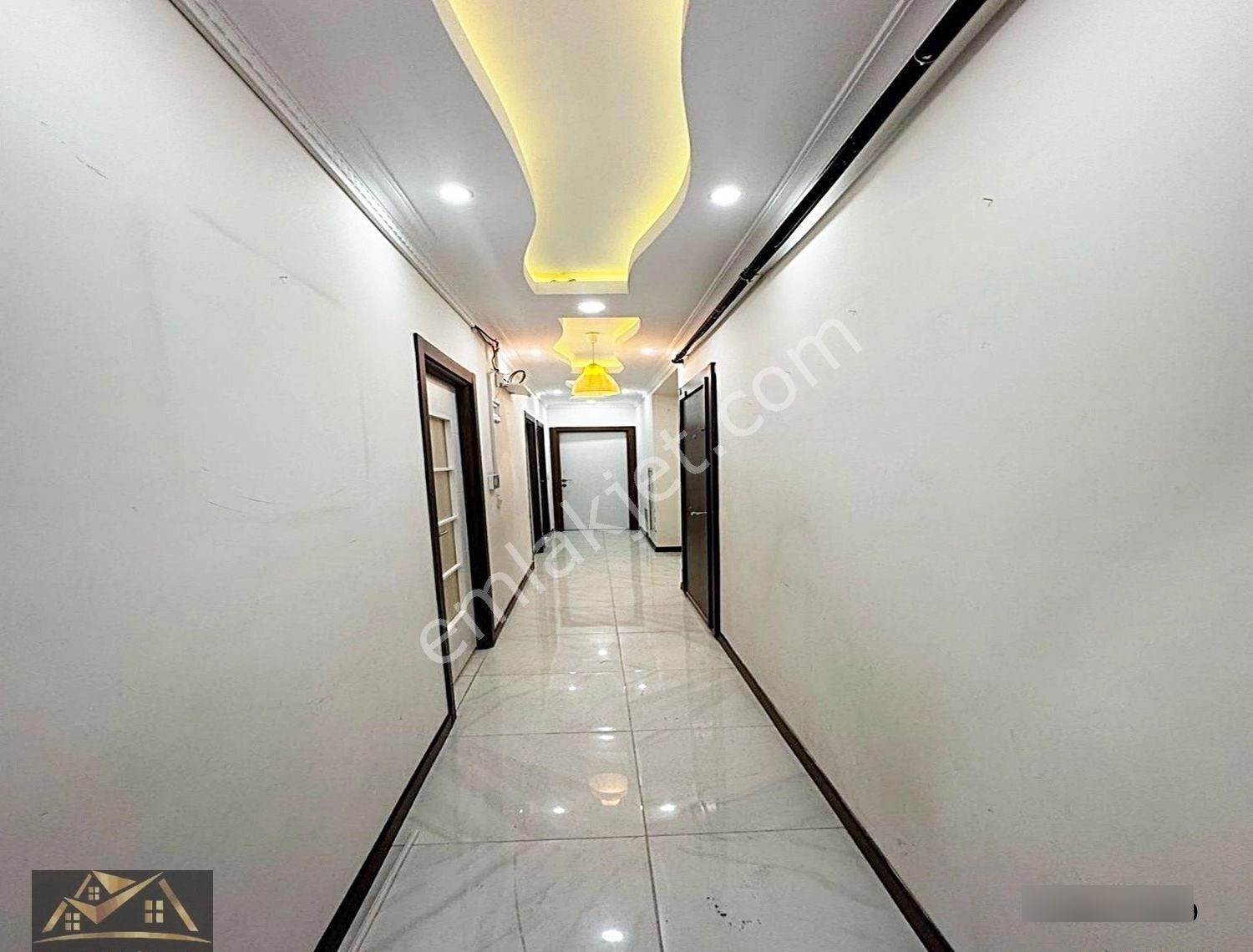 Metrobüsün Dibinde Dev Bahçe Sıfır Lüks 2+1 Geniş Satılık Daire - Görsel 9