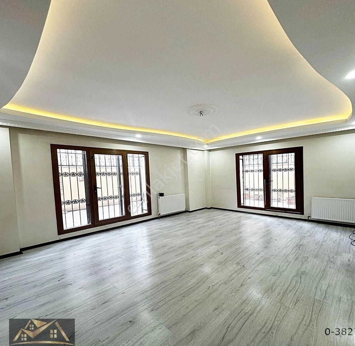 Metrobüsün Dibinde Dev Bahçe Sıfır Lüks 2+1 Geniş Satılık Daire - Görsel 12