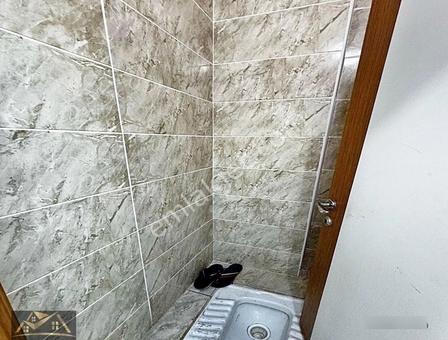 Metrobüse Yakın Yeni Bina İskanlı 2+1 Geniş Satılık Daire - Görsel 11