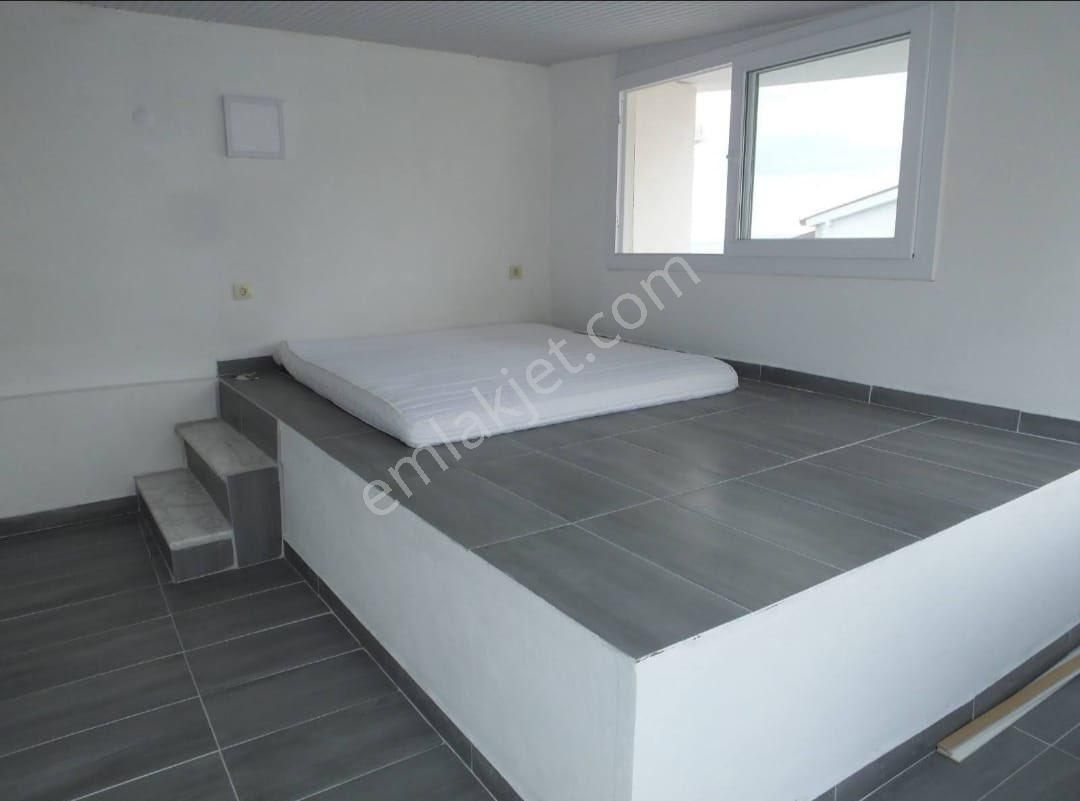 Kuşadası Kadınlar Denizi Bölgesinde Satılık 3 Katlı Tribleks - Görsel 29