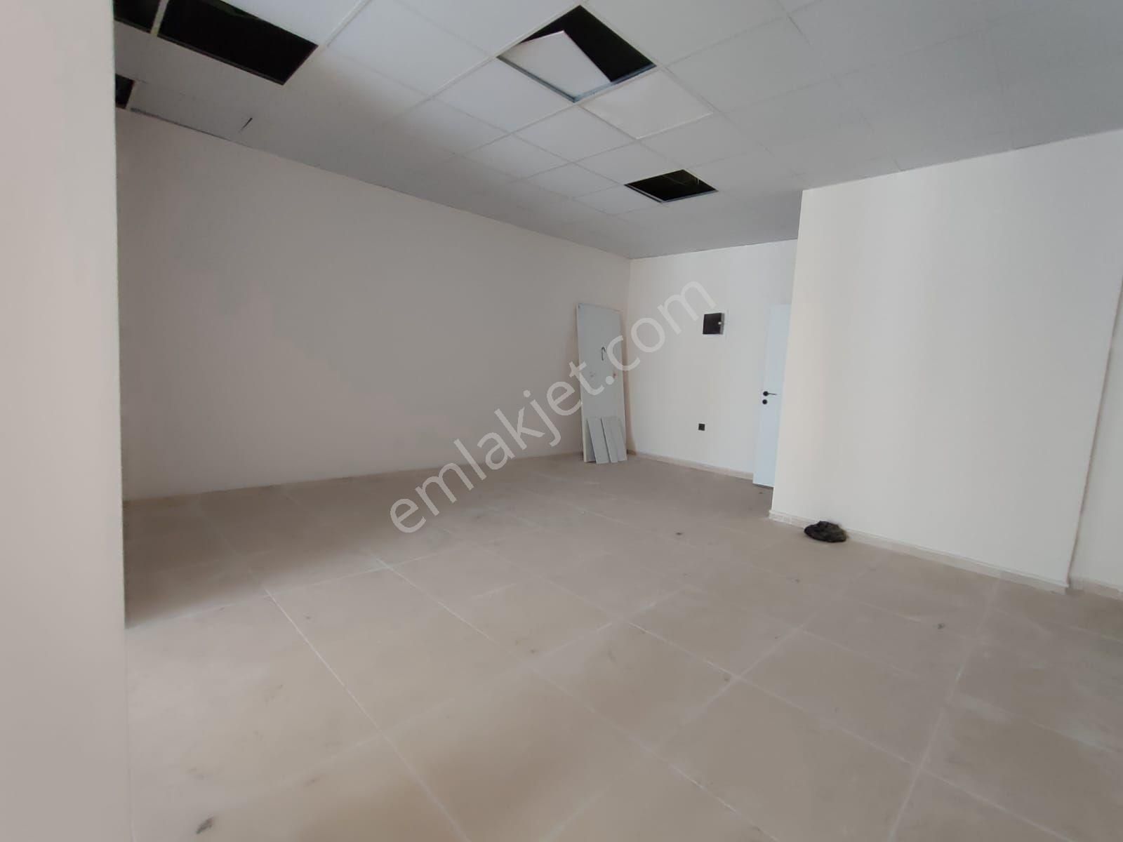 Başkut'tan İmbatlı Mahallesi'nde Cadde Üstü Kiralık Dükkan - Görsel 5