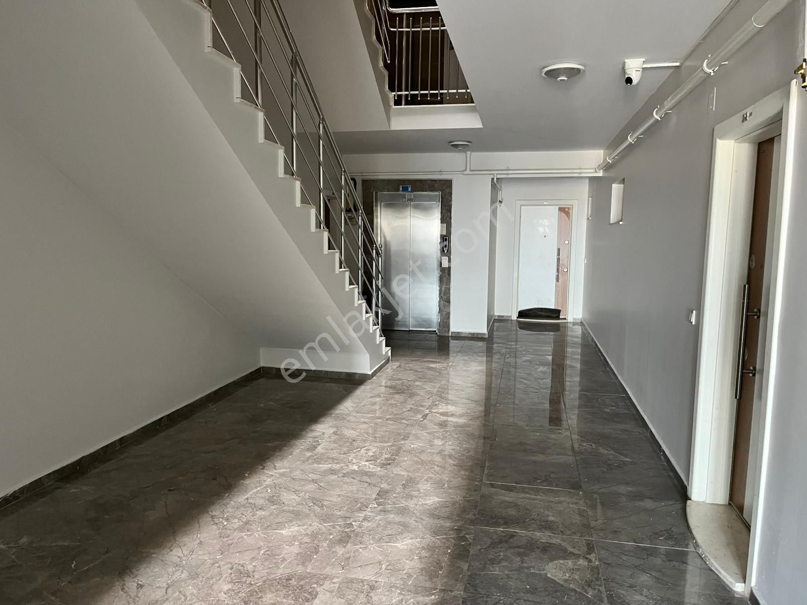 Sıte Içerısınde Kıralık 1+1 Daıre - Görsel 6