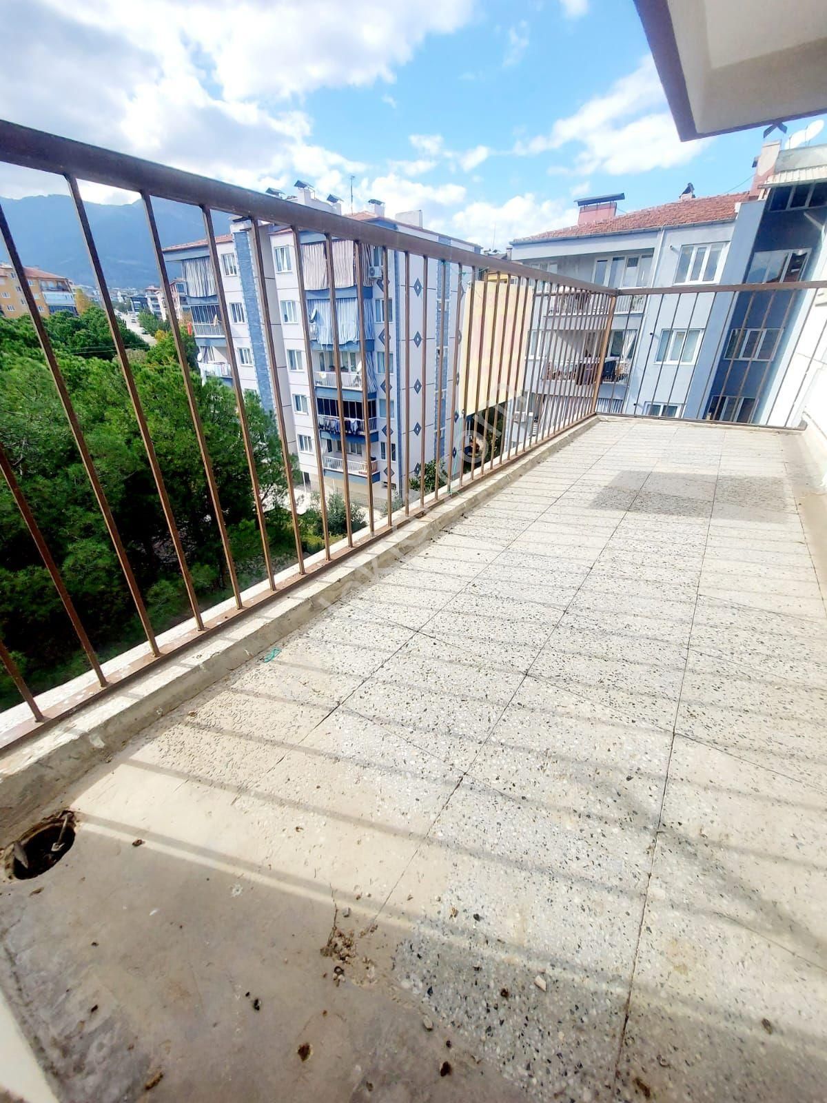 Nehirden Denizli 1200 Evlerde Satılık Fırsat Daire - Görsel 21