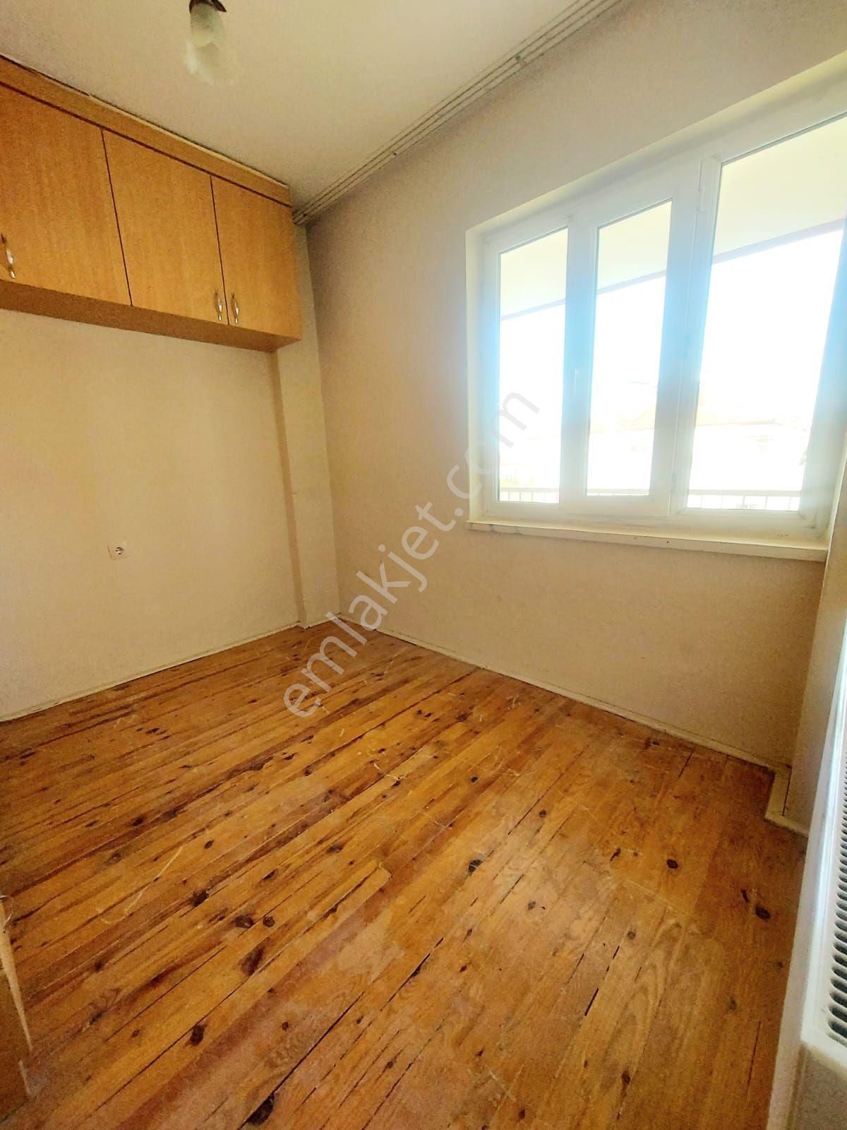 Nehirden Denizli 1200 Evlerde Satılık Fırsat Daire - Görsel 18