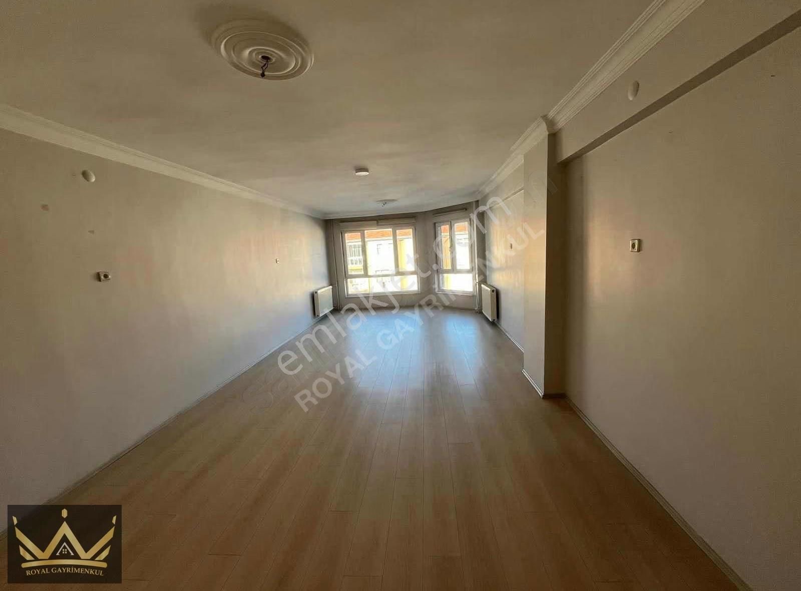 Royal'den Satılık 3+1 150 M2 Net Daire - Görsel 16