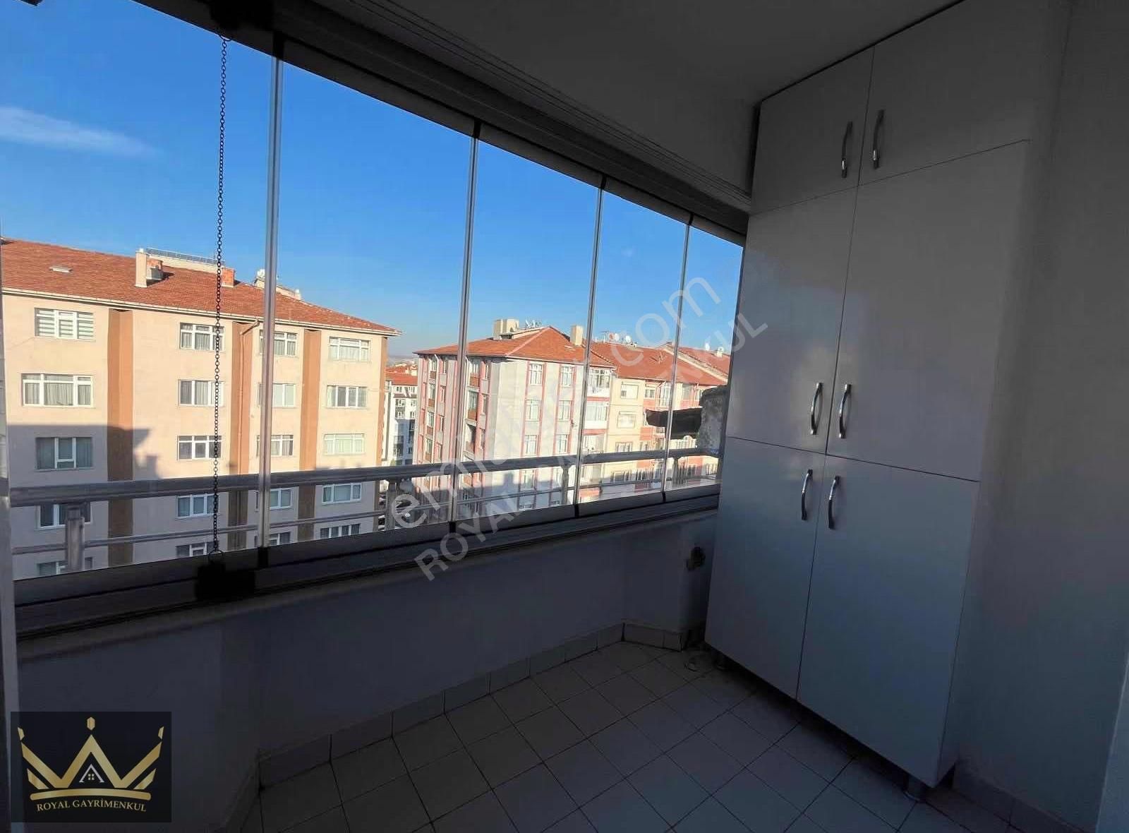 Royal'den Satılık 3+1 150 M2 Net Daire - Görsel 25