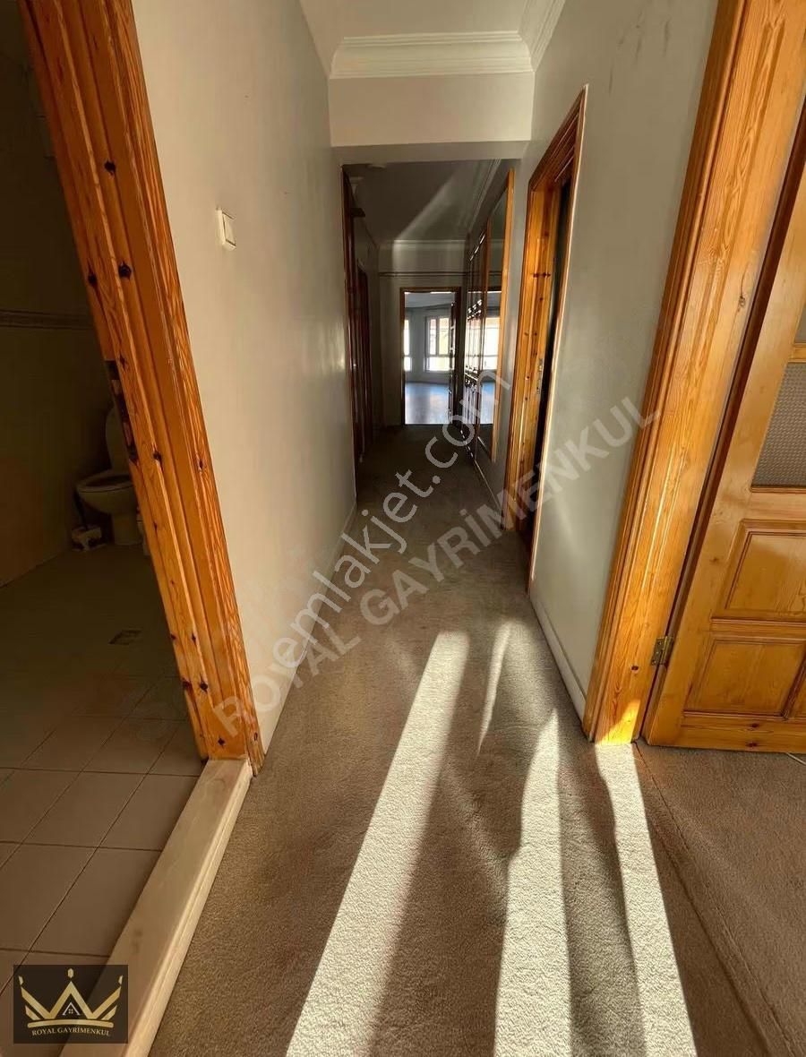 Royal'den Satılık 3+1 150 M2 Net Daire - Görsel 21