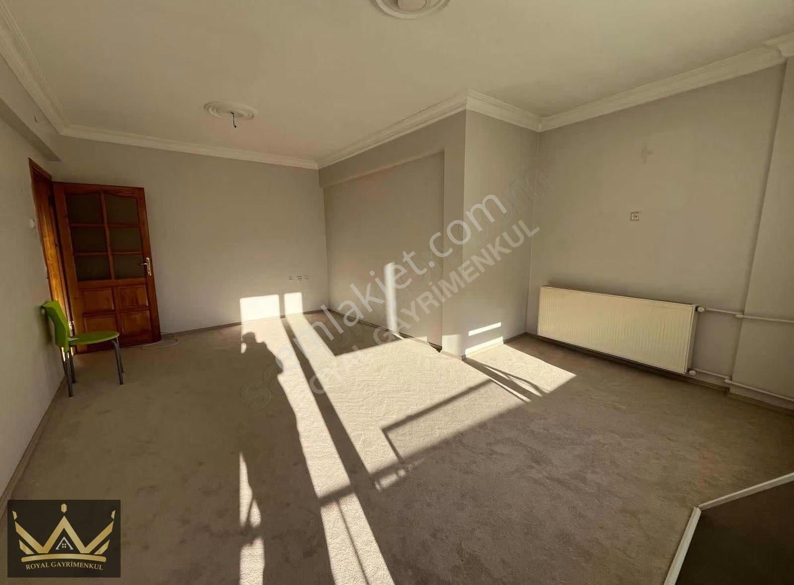 Royal'den Satılık 3+1 150 M2 Net Daire - Görsel 12