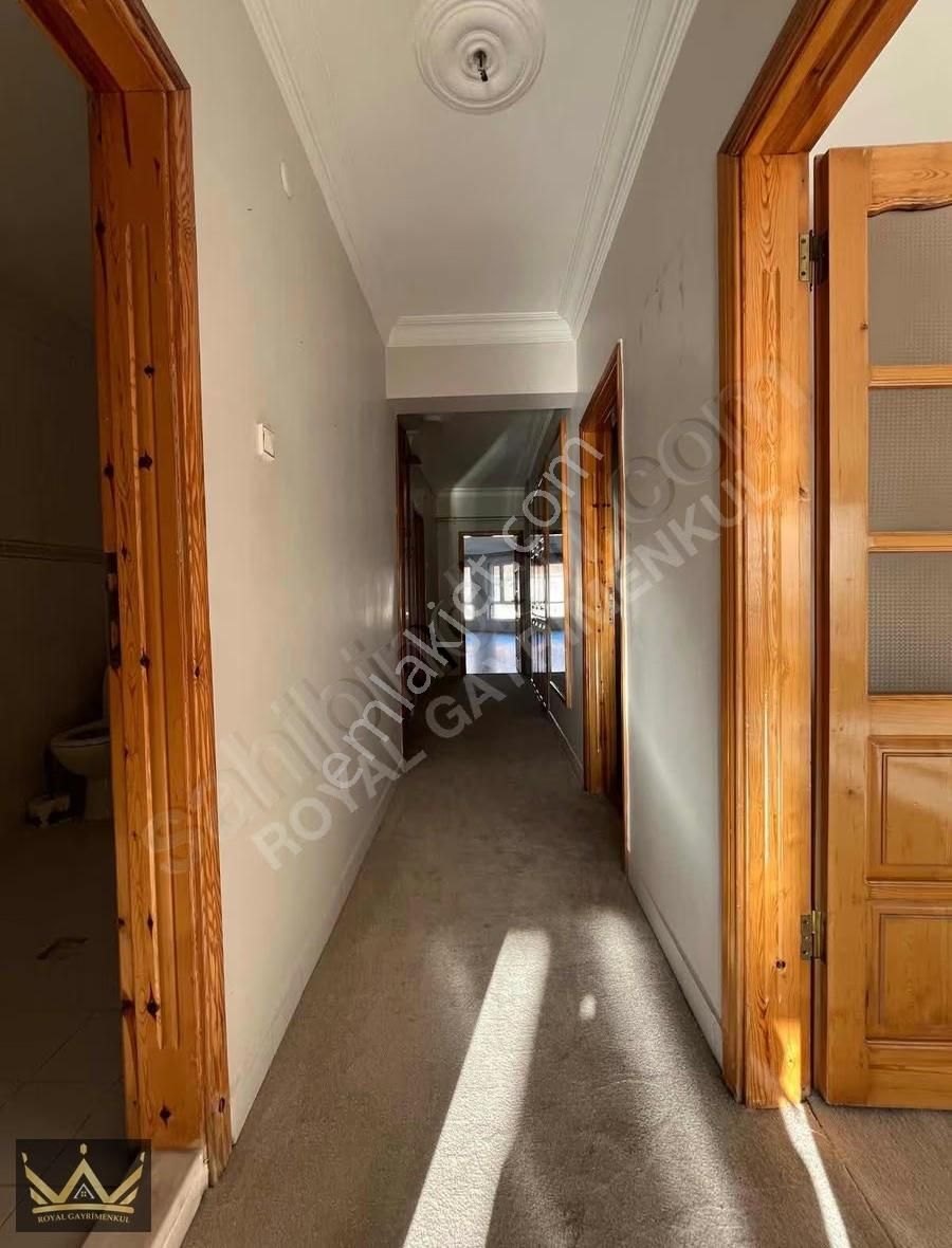 Royal'den Satılık 3+1 150 M2 Net Daire - Görsel 6