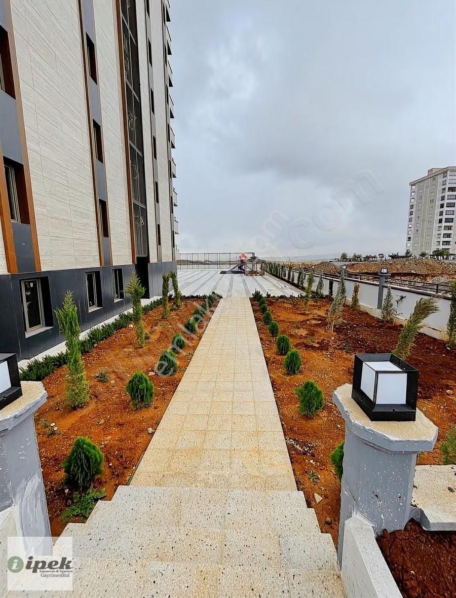 Kızılateş Group'dan Kiralık Ultra Lüks 4+1 Daire - Görsel 11