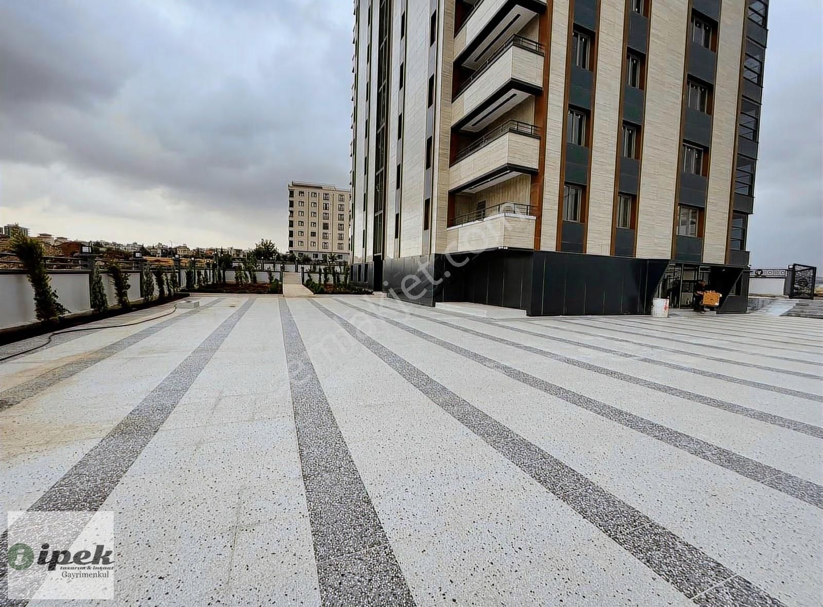 Kızılateş Group'dan Kiralık Ultra Lüks 4+1 Daire - Görsel 21