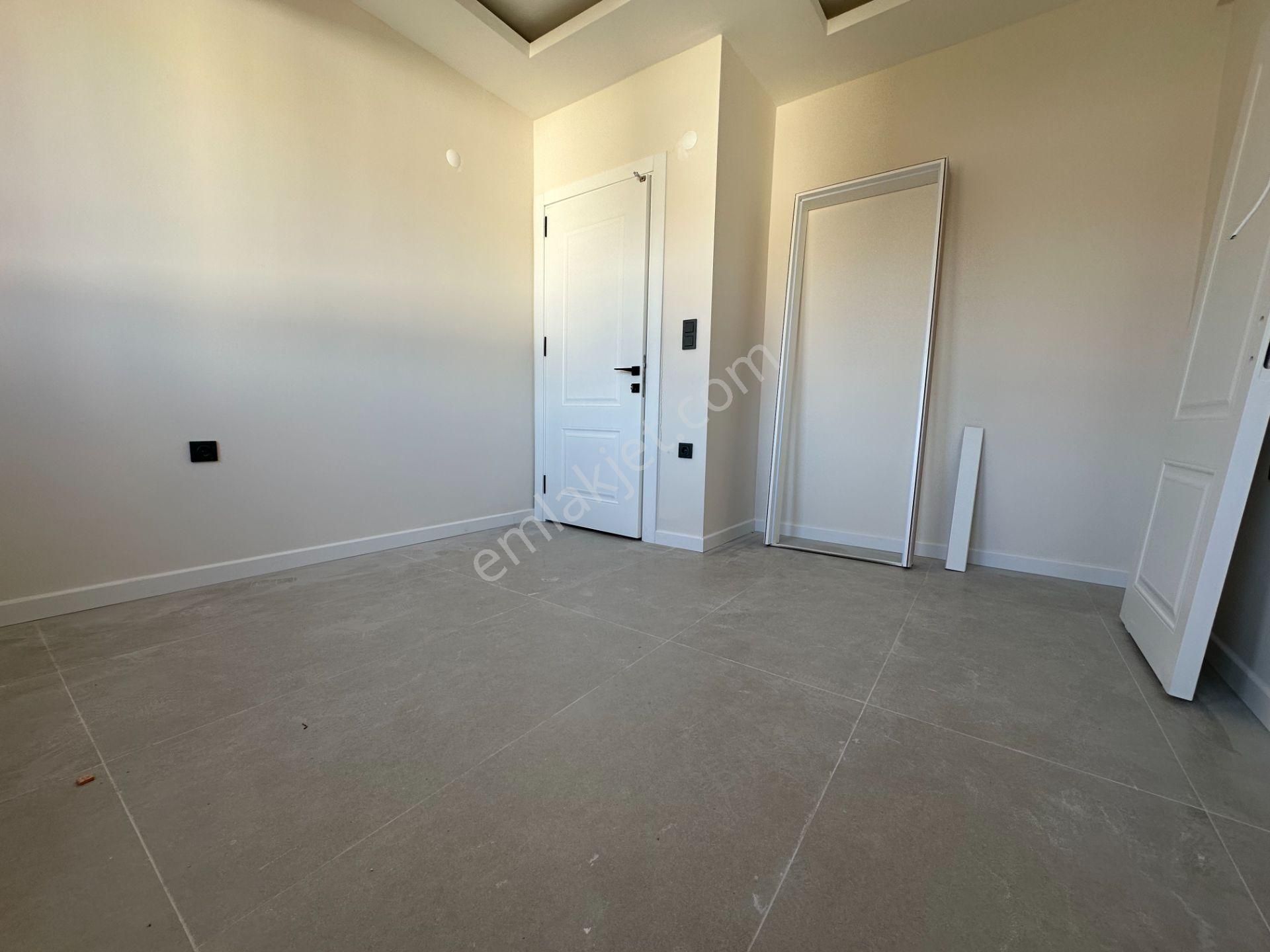 Goldhouse Dan Satılık Patlangıç Da Sıfır 3+1 Dubleks Daire - Görsel 16