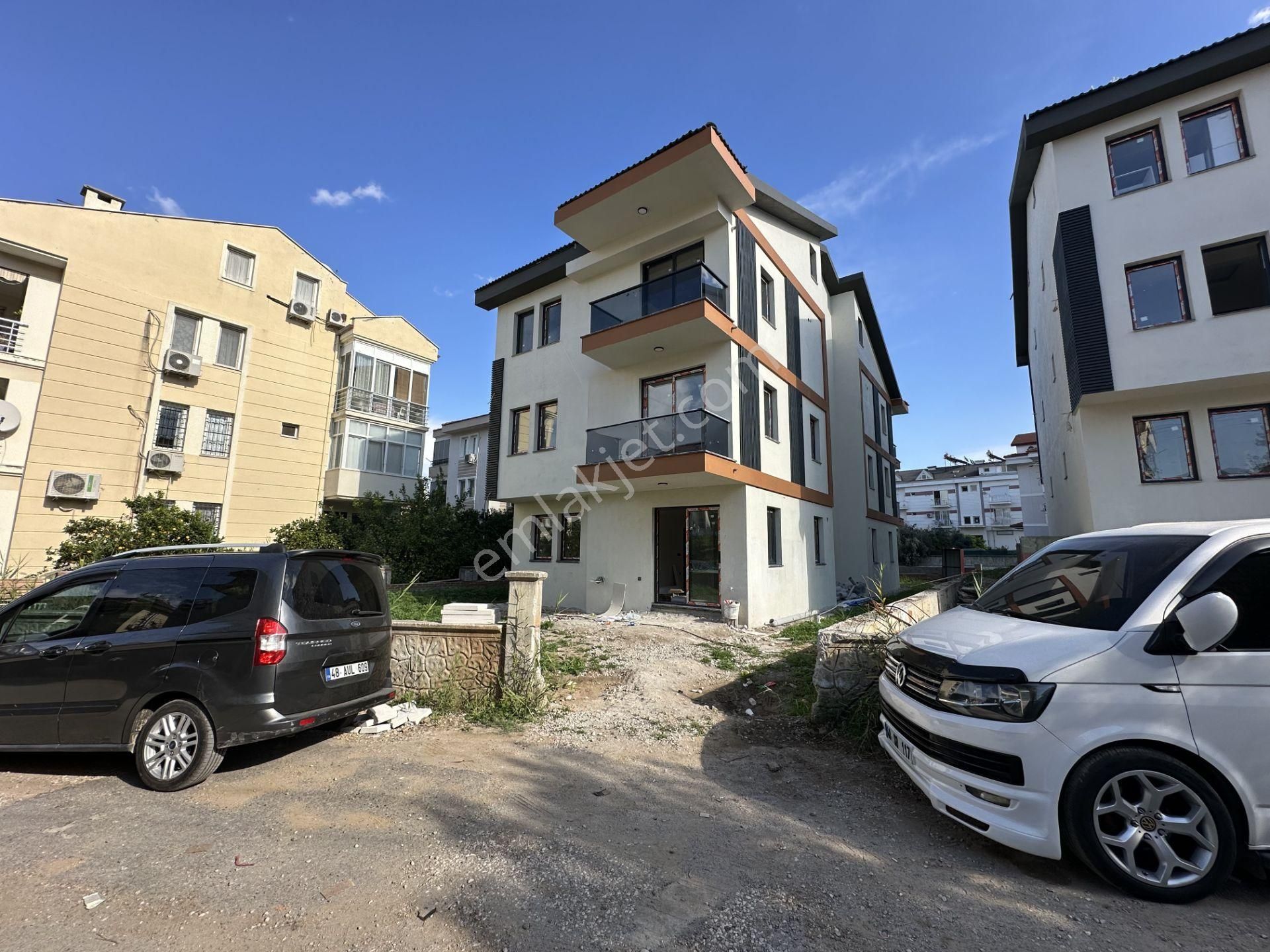 Goldhouse Dan Satılık Patlangıç Da Sıfır 3+1 Dubleks Daire - Görsel 4