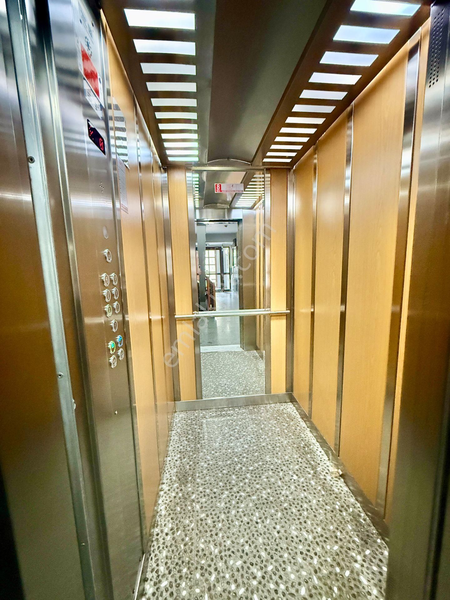 Çiftçioğularından Kuzey Ankara Toki'de E.banyolu Geniş Lüx 4+1 - Görsel 27