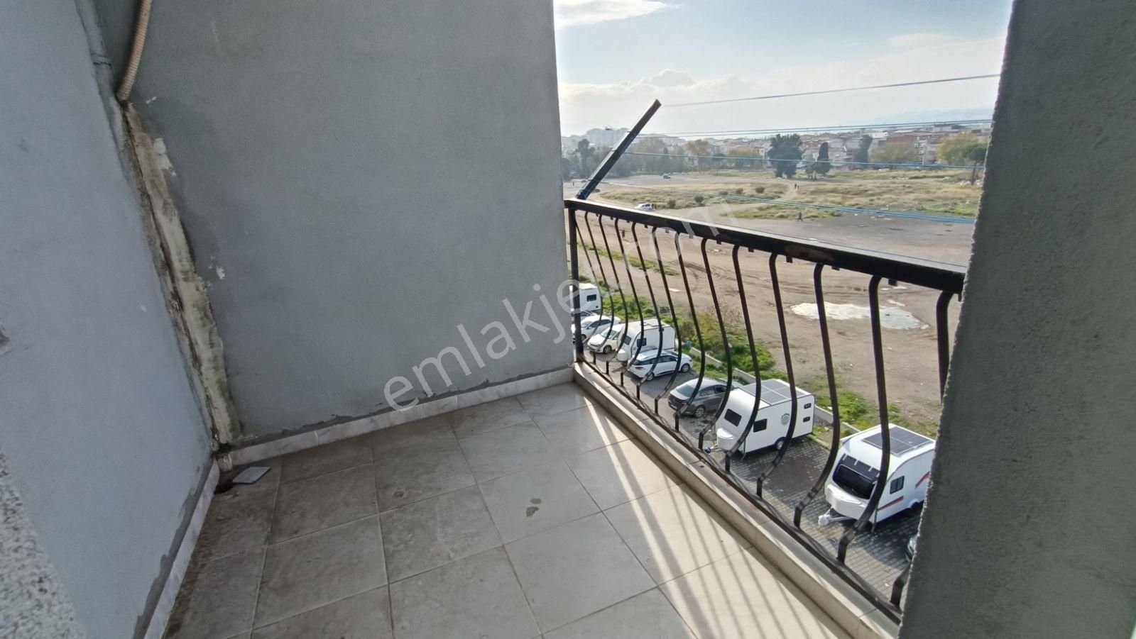 Buca Menderes Mah'de Satılık 3+1 Daire - Görsel 16