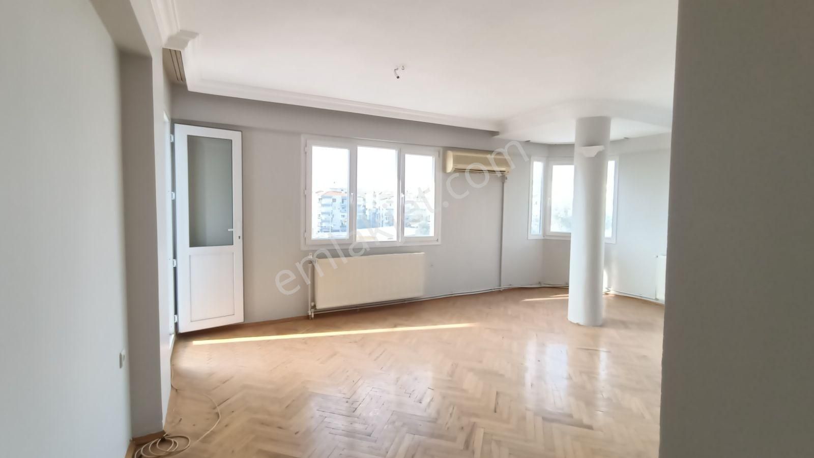 Buca Menderes Mah'de Satılık 3+1 Daire - Görsel 18