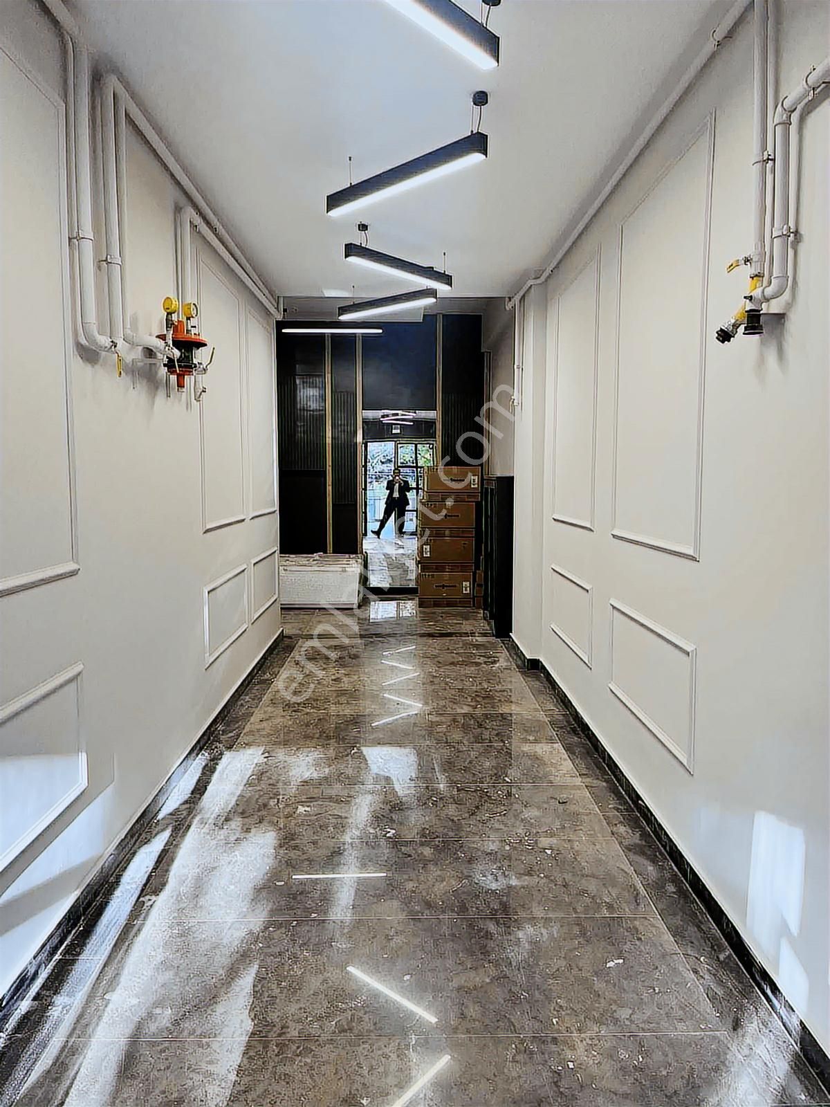 Beşevler Fsm Girişinde Otoparklı Satılık Geniş Sıfır 3+1 Daire - Görsel 32