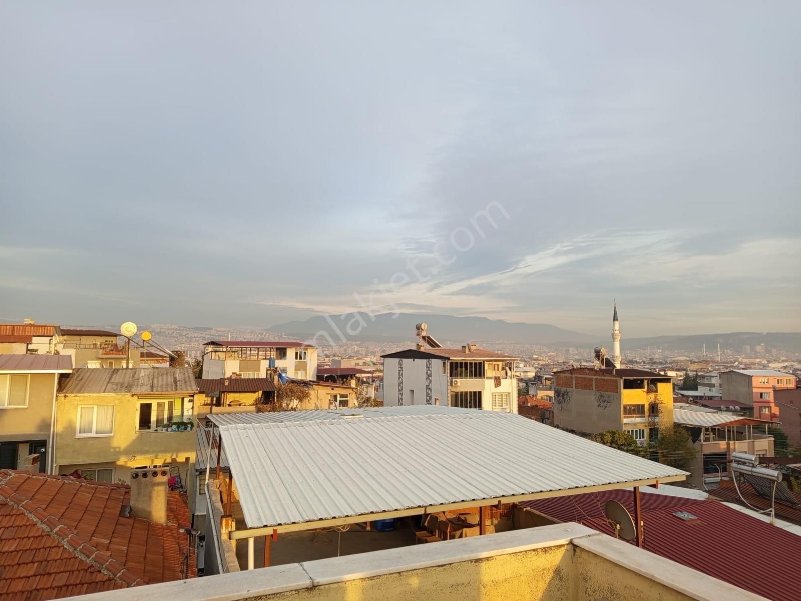 Turpa Konumev'den Komple Satılık 4 Katlı Doğalgazlı Bina - Görsel 14