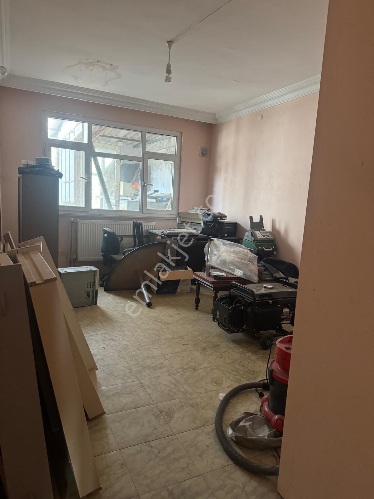 Özsoy Emlak Edirne'den 3 Şerefeli Cami Karşısı Satılık 3 Katlı Bina - Görsel 17