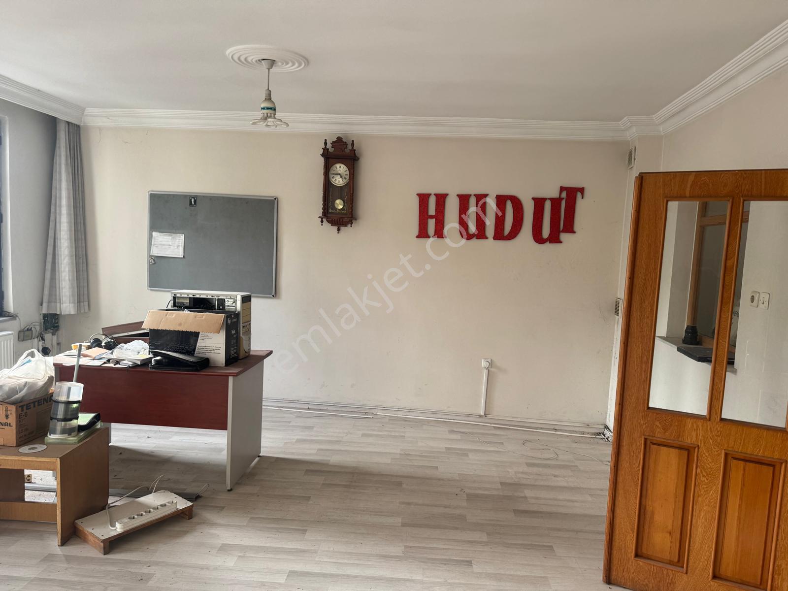 Özsoy Emlak Edirne'den 3 Şerefeli Cami Karşısı Satılık 3 Katlı Bina - Görsel 23
