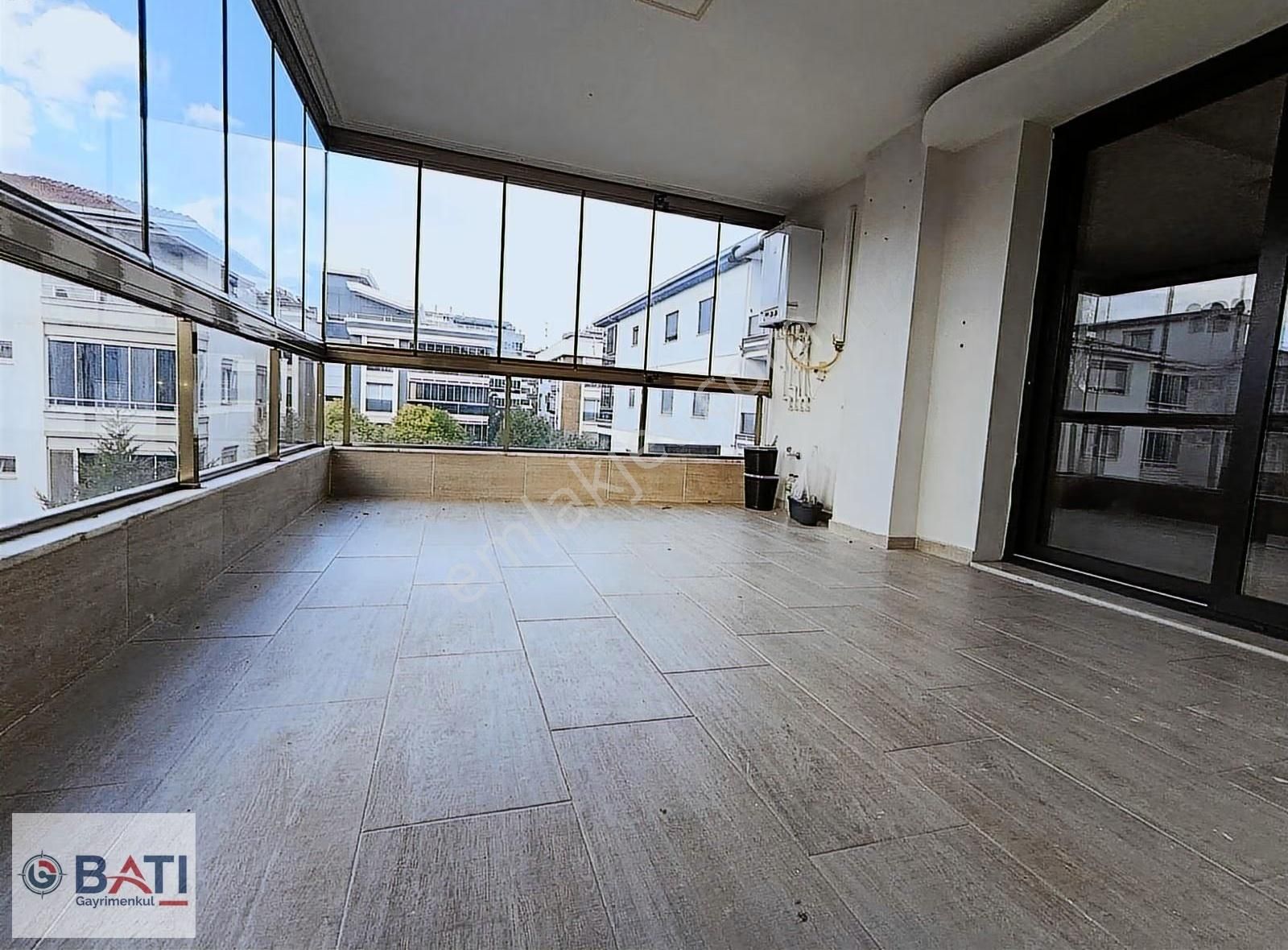Torbalı Batı Gayrimenkul Den Havuzlu Site İçinde Kiralık Daire - Görsel 9