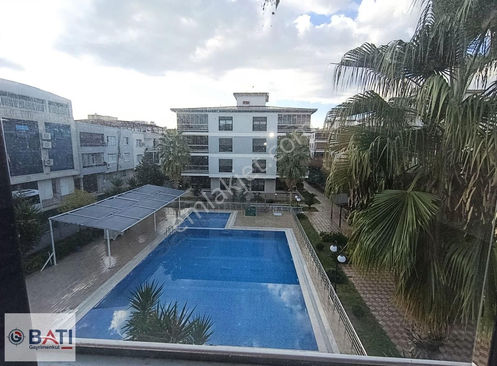 Torbalı Batı Gayrimenkul Den Havuzlu Site İçinde Kiralık Daire