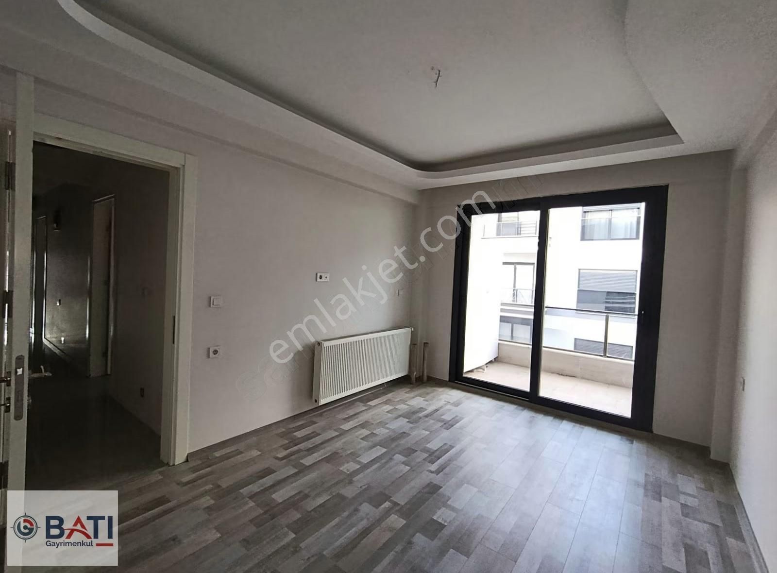 Torbalı Batı Gayrimenkul Den Havuzlu Site İçinde Kiralık Daire - Görsel 2