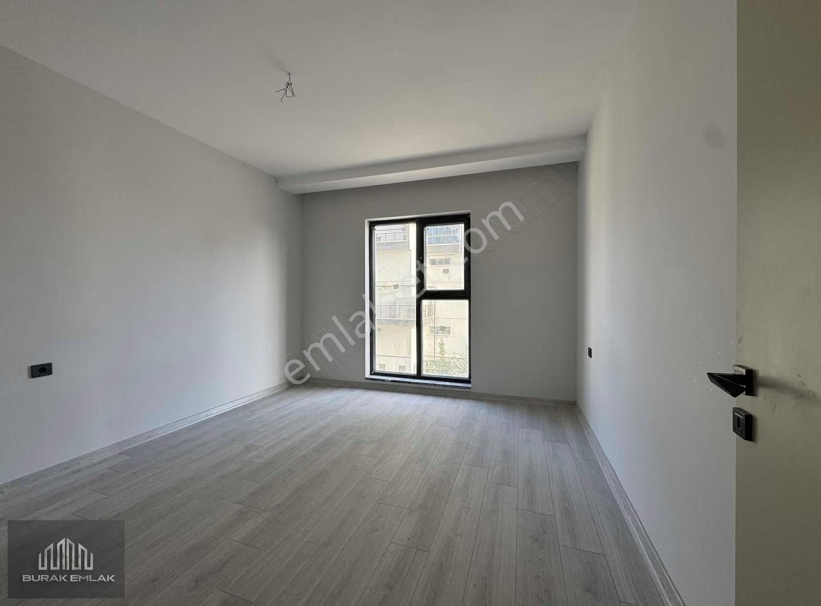 Buraktan Hastane Yak. Sıfır Sitede E.banyo Teras Balkon 105m²2+1 - Görsel 4