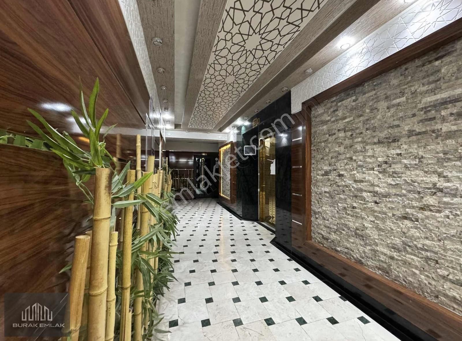 Buraktan Hastane Yanı Özel İşçilikli Sitede 10.kat 4+1 K.garajlı - Görsel 4