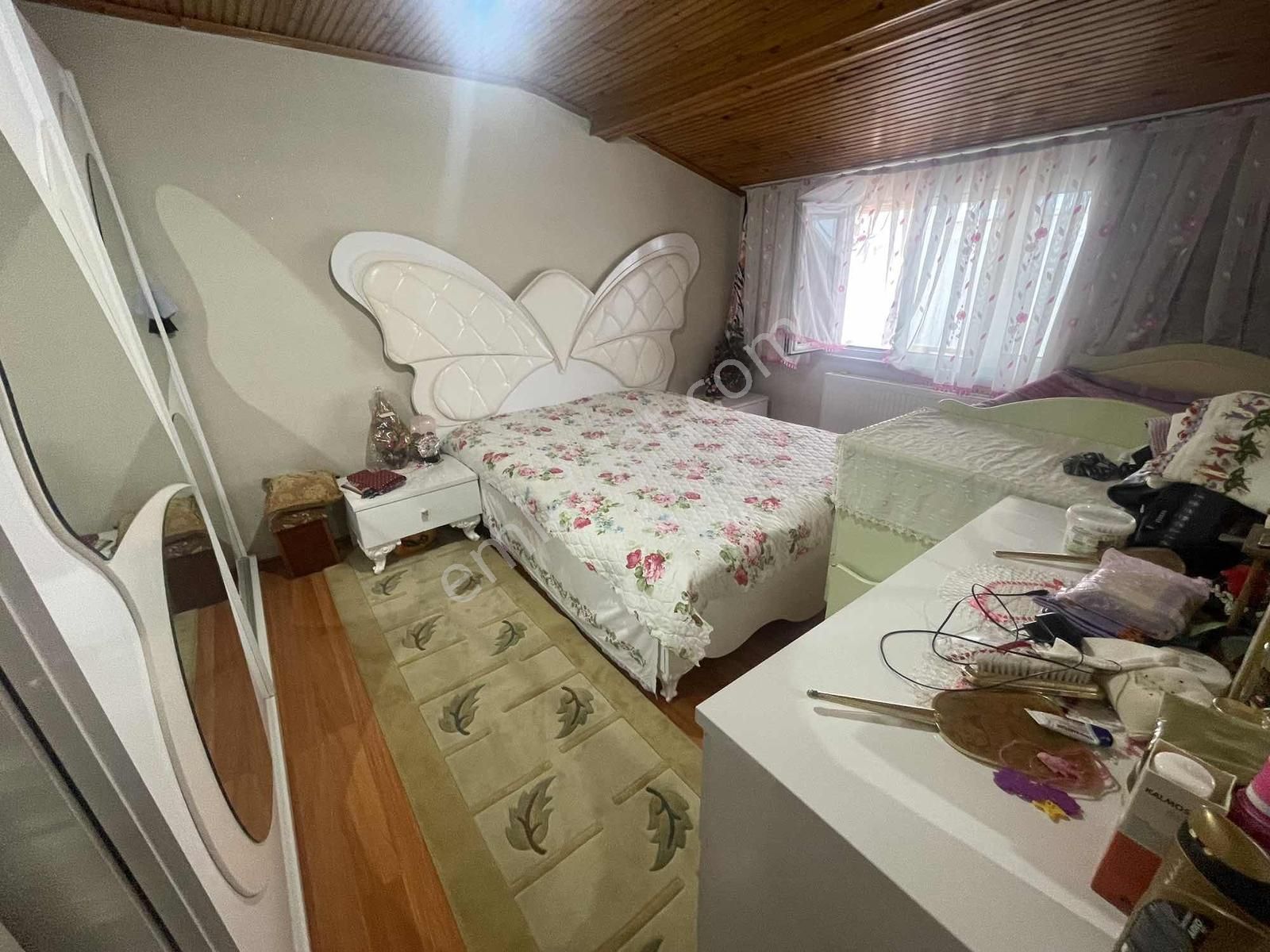 Sultangazi Cebeci Mah Satılık Dubleks Daire 4+2 Yüksek Tavan - Görsel 3