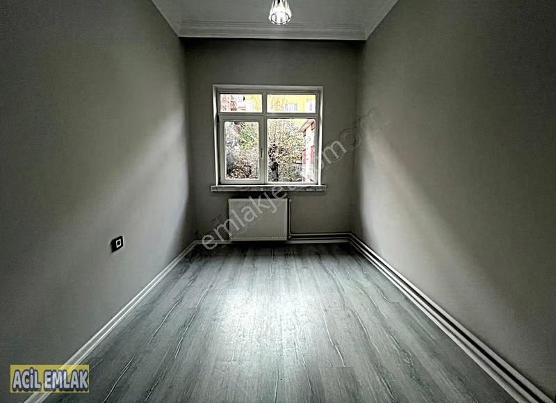 Acil Emlaktan Bayrak Sokakta Bağımsız Mega Lüks Daire - Görsel 2