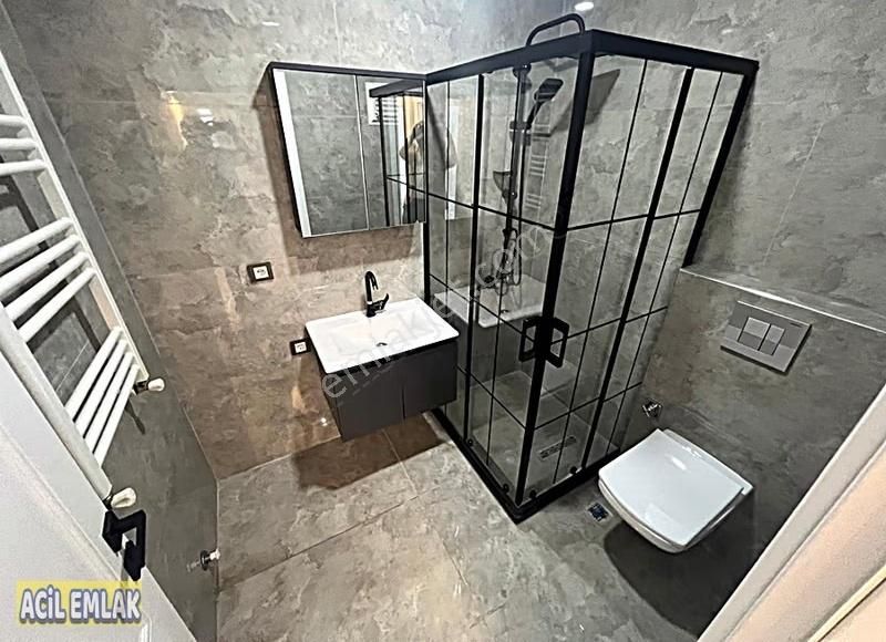 Acil Emlaktan Bayrak Sokakta Bağımsız Mega Lüks Daire - Görsel 7