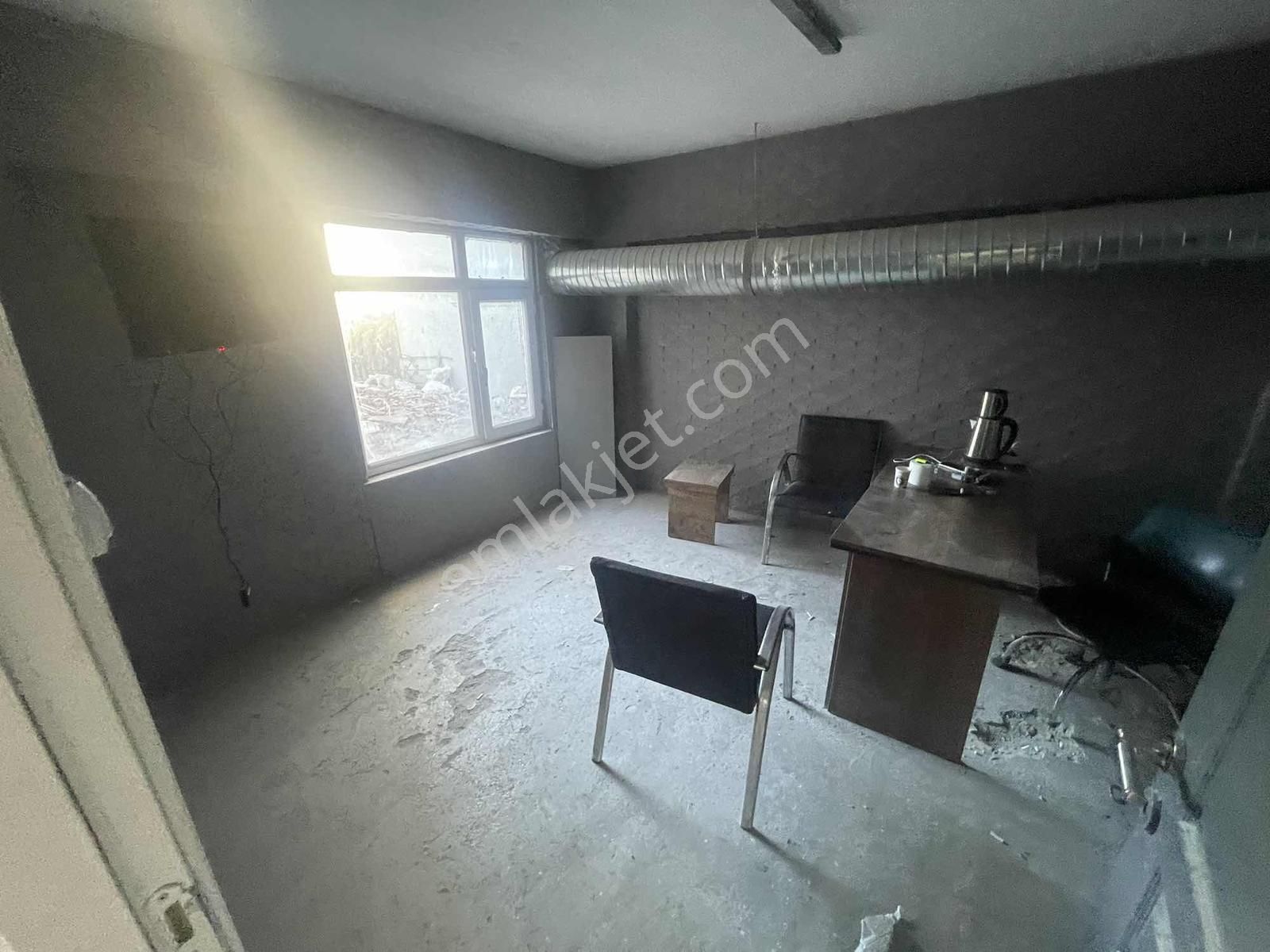 Kiralık İmalata Uygun Yayla Mah 200 Mt Bölümlü Her İşe Uygun - Görsel 8
