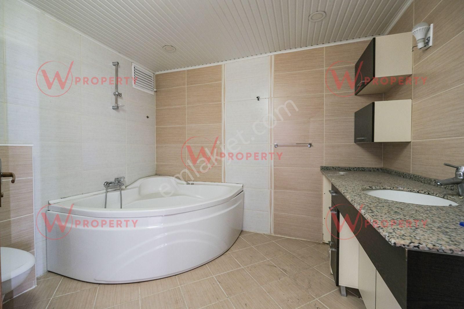 W Property'den Jan Robın Sitesinde Kiralık 4+1 - Görsel 24