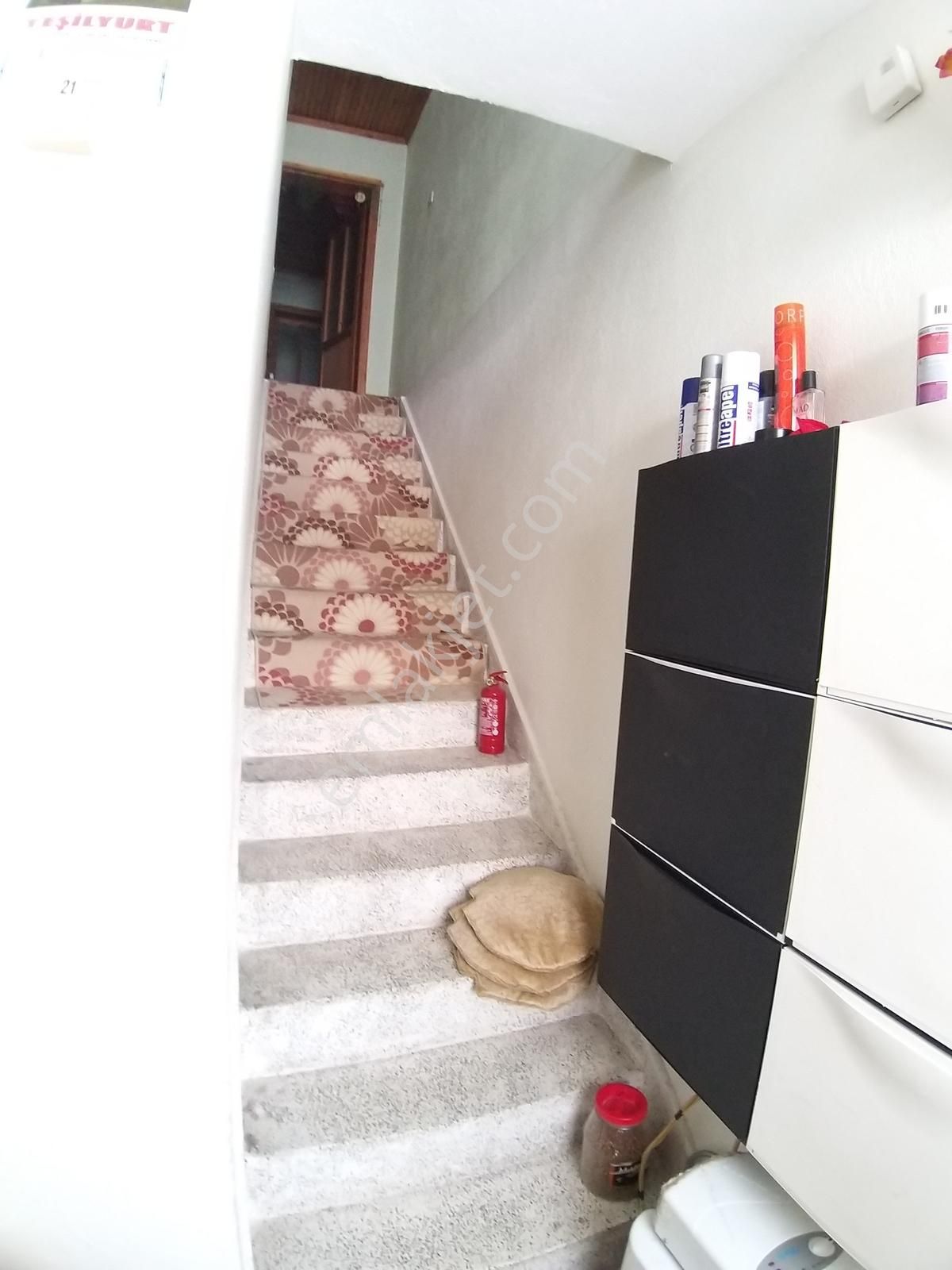 Konak Eşrefpaşa'da//2katlı Hisse Tapulu//80+80=160m2/2katlı3+1ev - Görsel 12