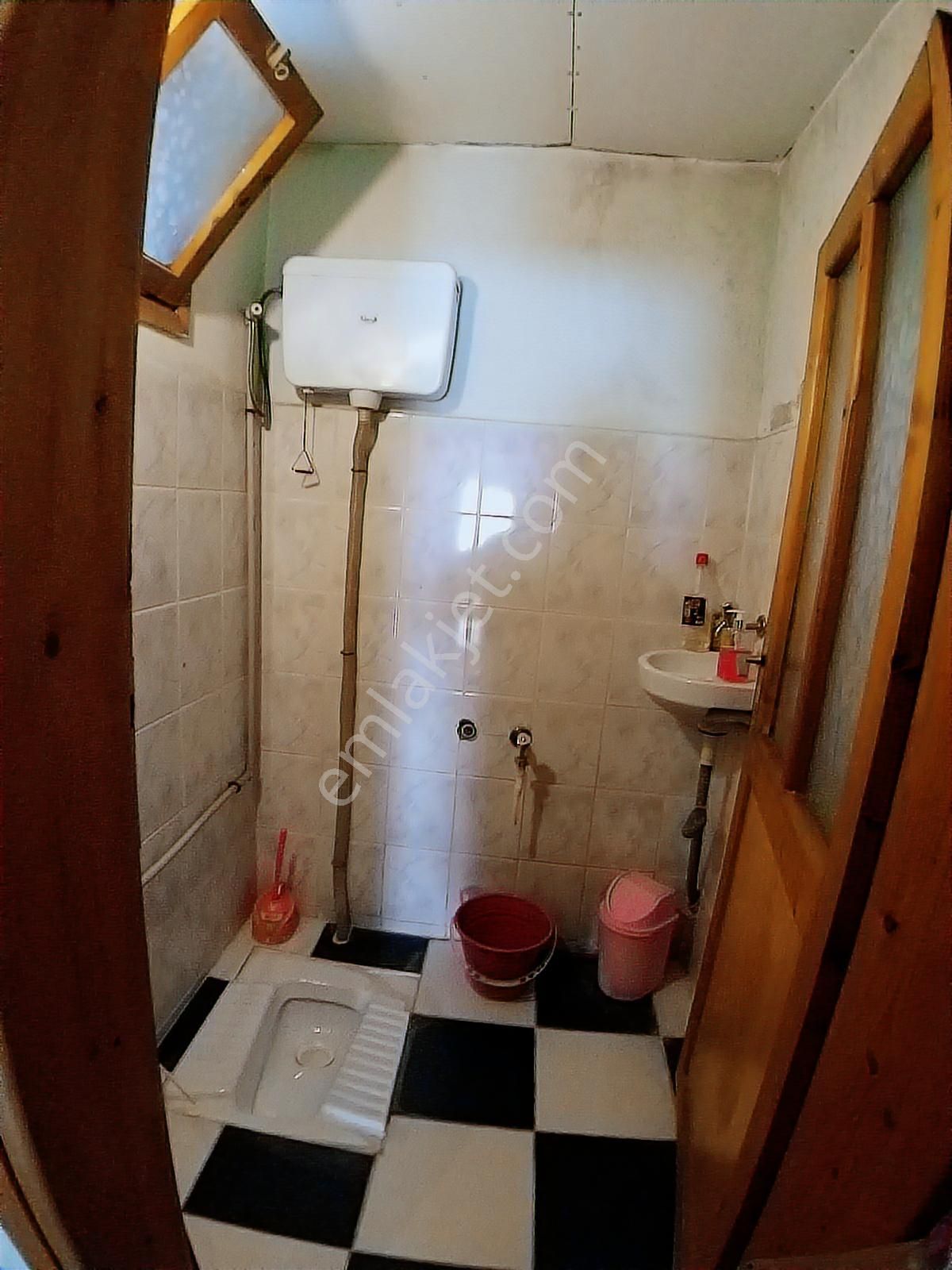 Konak Eşrefpaşa'da//2katlı Hisse Tapulu//80+80=160m2/2katlı3+1ev - Görsel 15