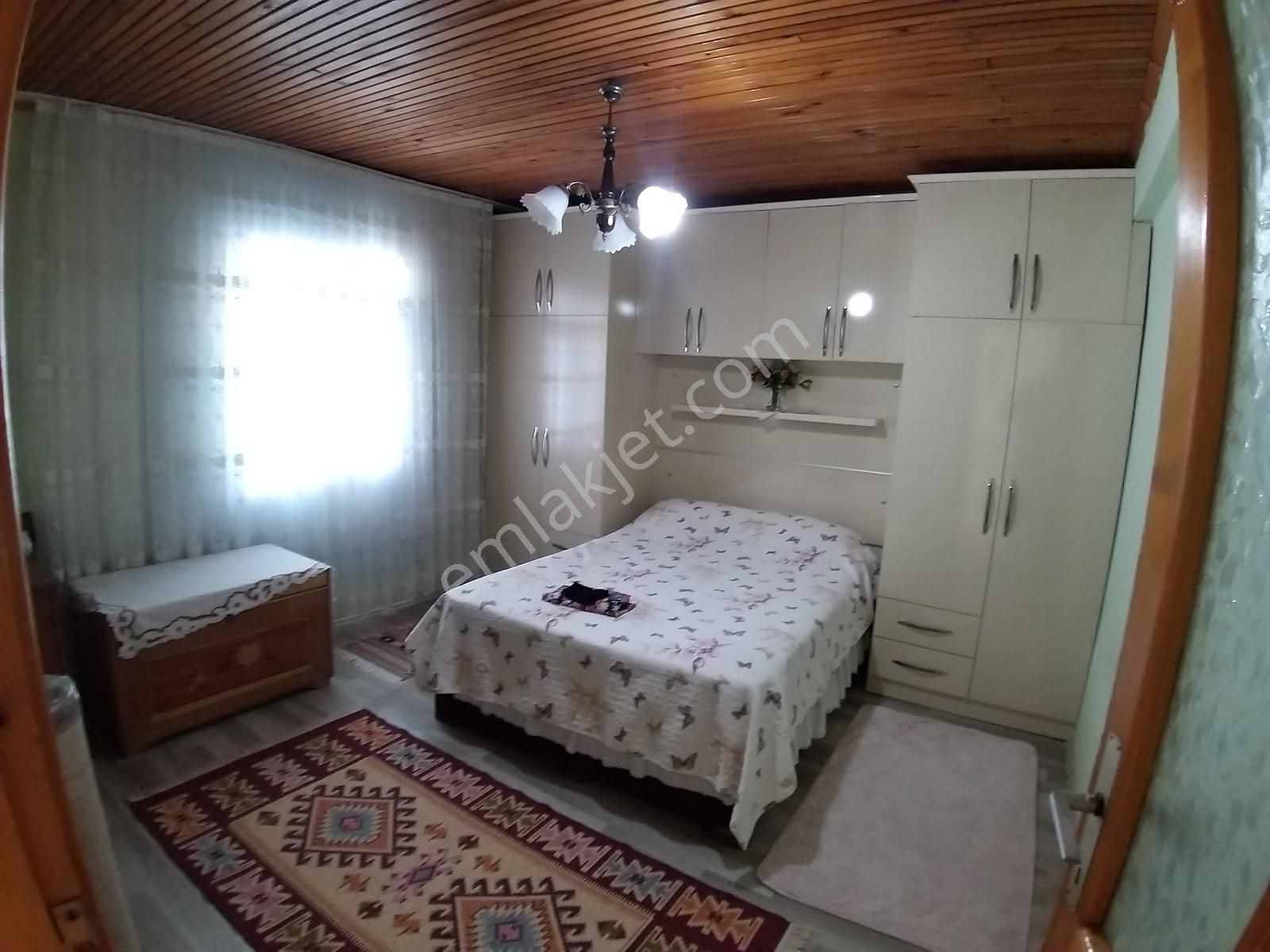 Konak Eşrefpaşa'da//2katlı Hisse Tapulu//80+80=160m2/2katlı3+1ev - Görsel 18