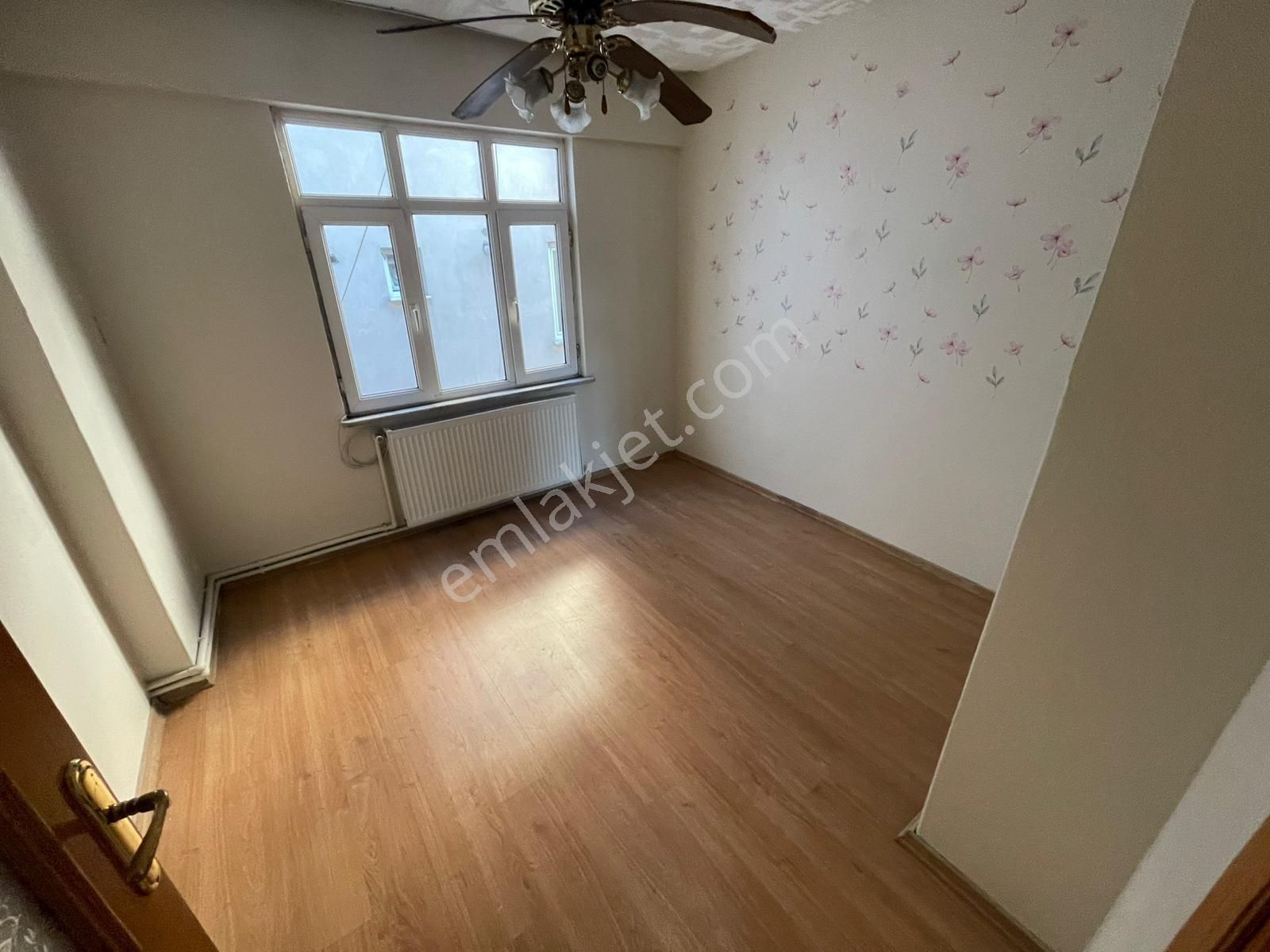 Sultangazi Cebeci Mah Kıralık 3 Kat 2+1 100 M2 Hastanenın Dibi - Görsel 4