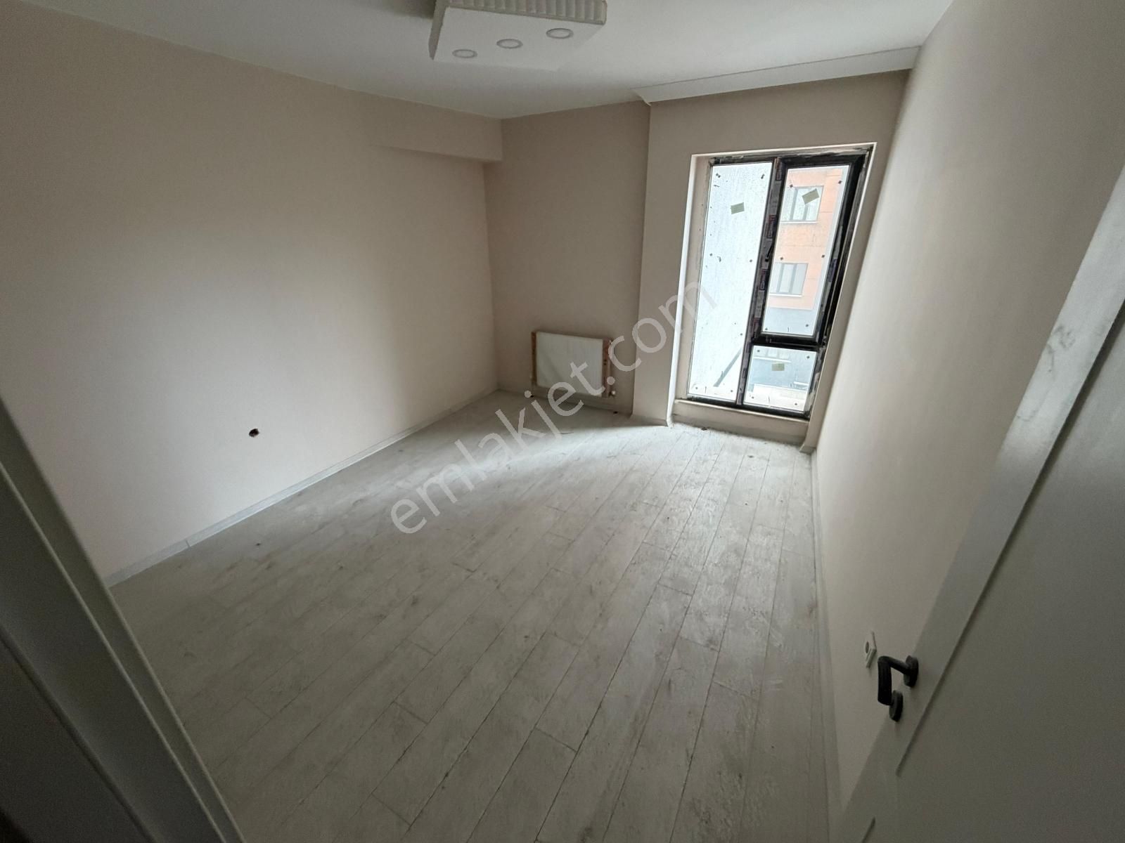 Meydan Plusta 3+1 Sıfır Lüx Otoparklı Güvenlikli Ara Katlar - Görsel 11