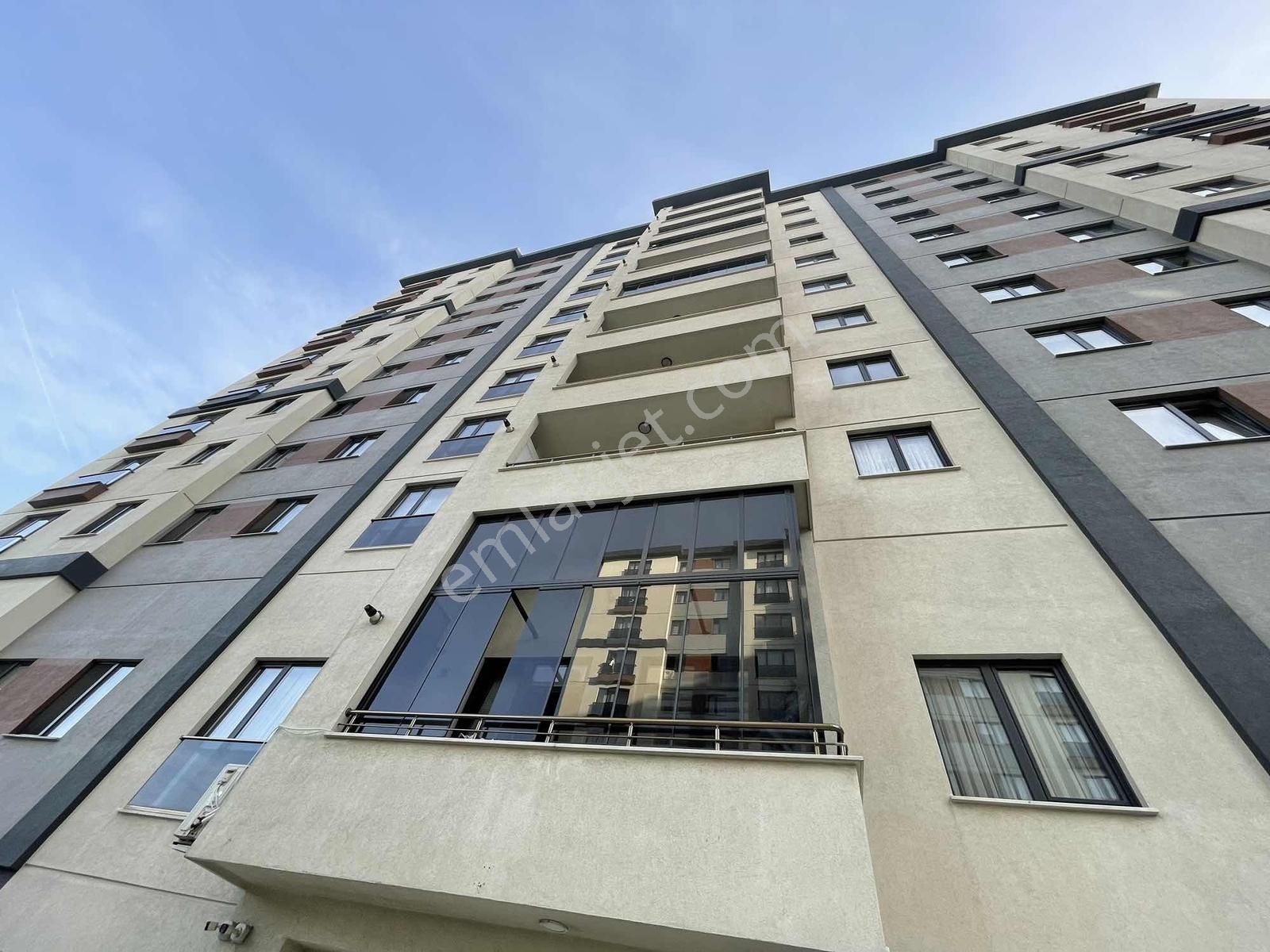 Sultangazi Uğurmumcu Mah Asgün Trio Site İçi 2+1 Yüksek Kat - Görsel 14