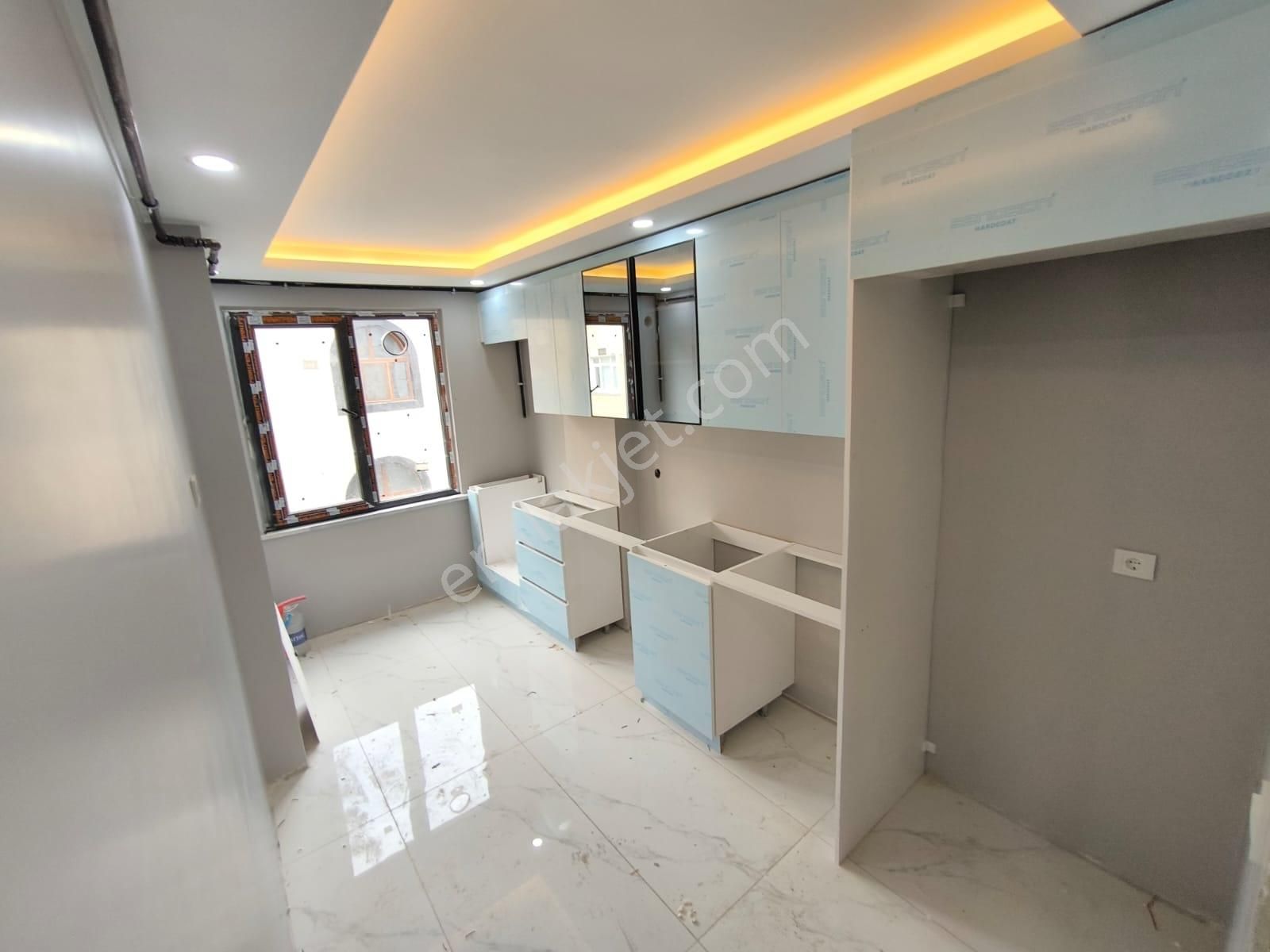 İsmetpaşa Mah.de Sıfır Cadde Dibi Oturuma Hazır 3+1 Köşe Başı - Görsel 16