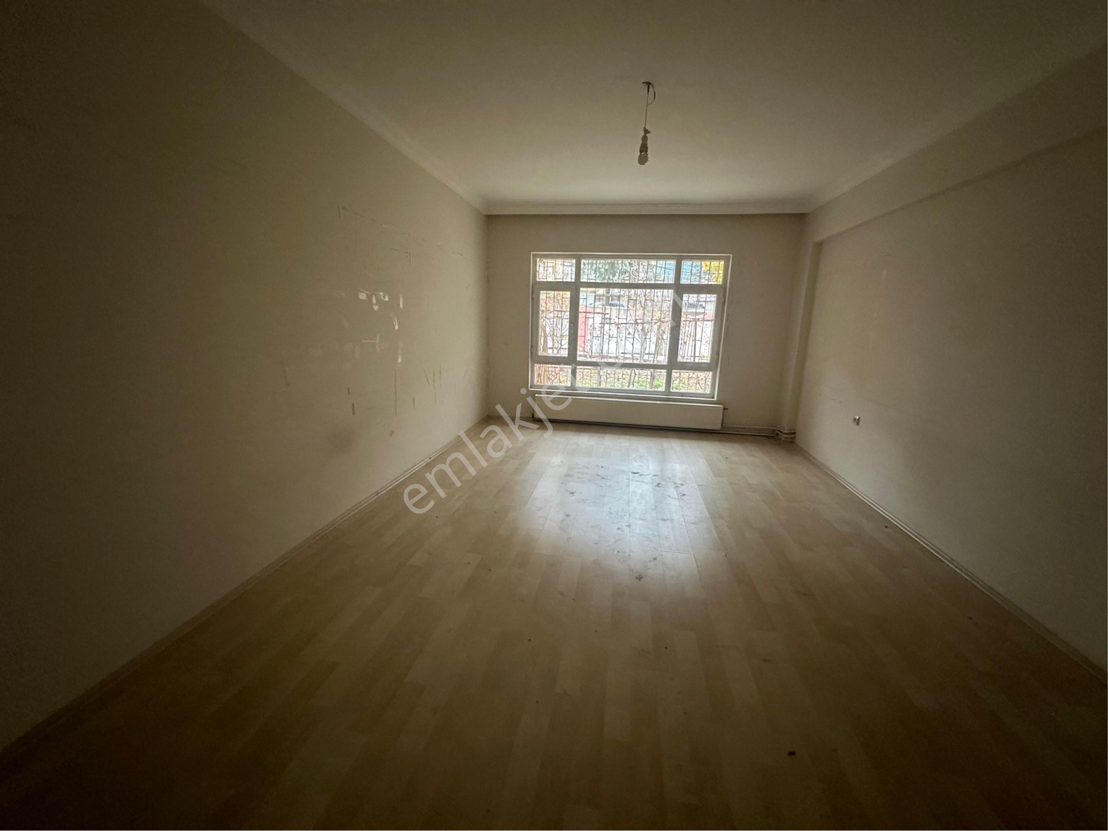 Mecidiye Metrosuna Bir Dakika Mesafede 2+1 Kiralık Daire