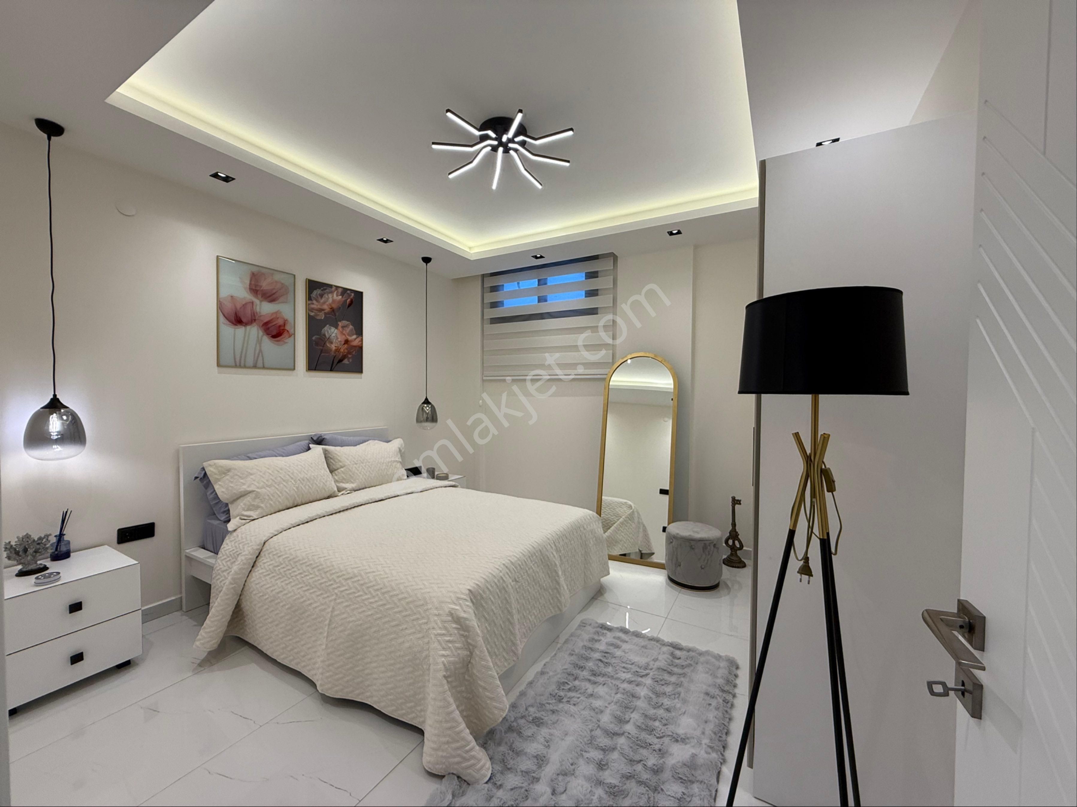 Kuşadası Davutlar Merkez’de Millipark Ormanları Sınırında!! Satılık Tripleks Villa - Görsel 8