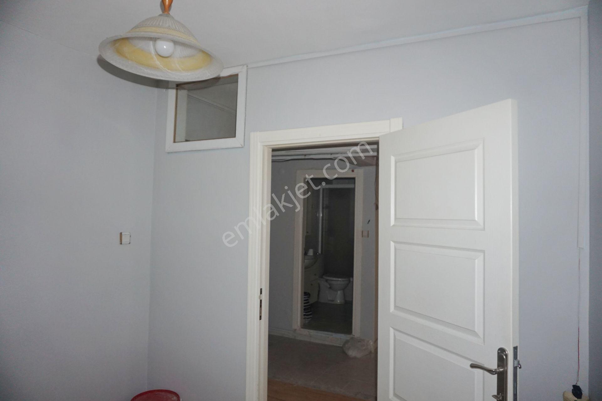 Meral R1708 Yeşilova Mah Salı Pazarı Cad 15m2 Hisseli 3+1 Arakat - Görsel 22