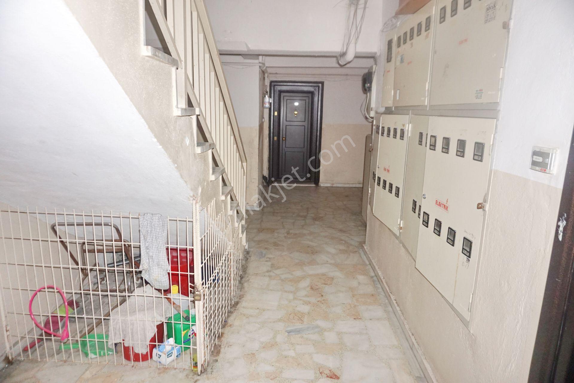 Meral R1708 Yeşilova Mah Salı Pazarı Cad 15m2 Hisseli 3+1 Arakat - Görsel 26