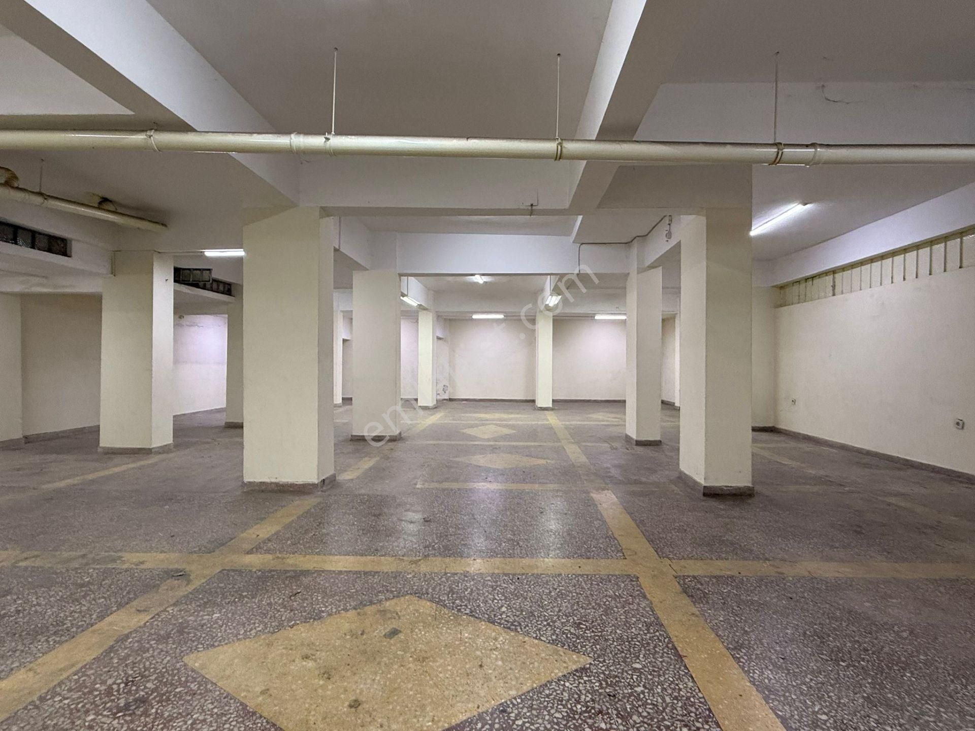 Güneşli Hürriyet Mahallesi Kiralık 200 M2 Depo Dükkan - Görsel 8