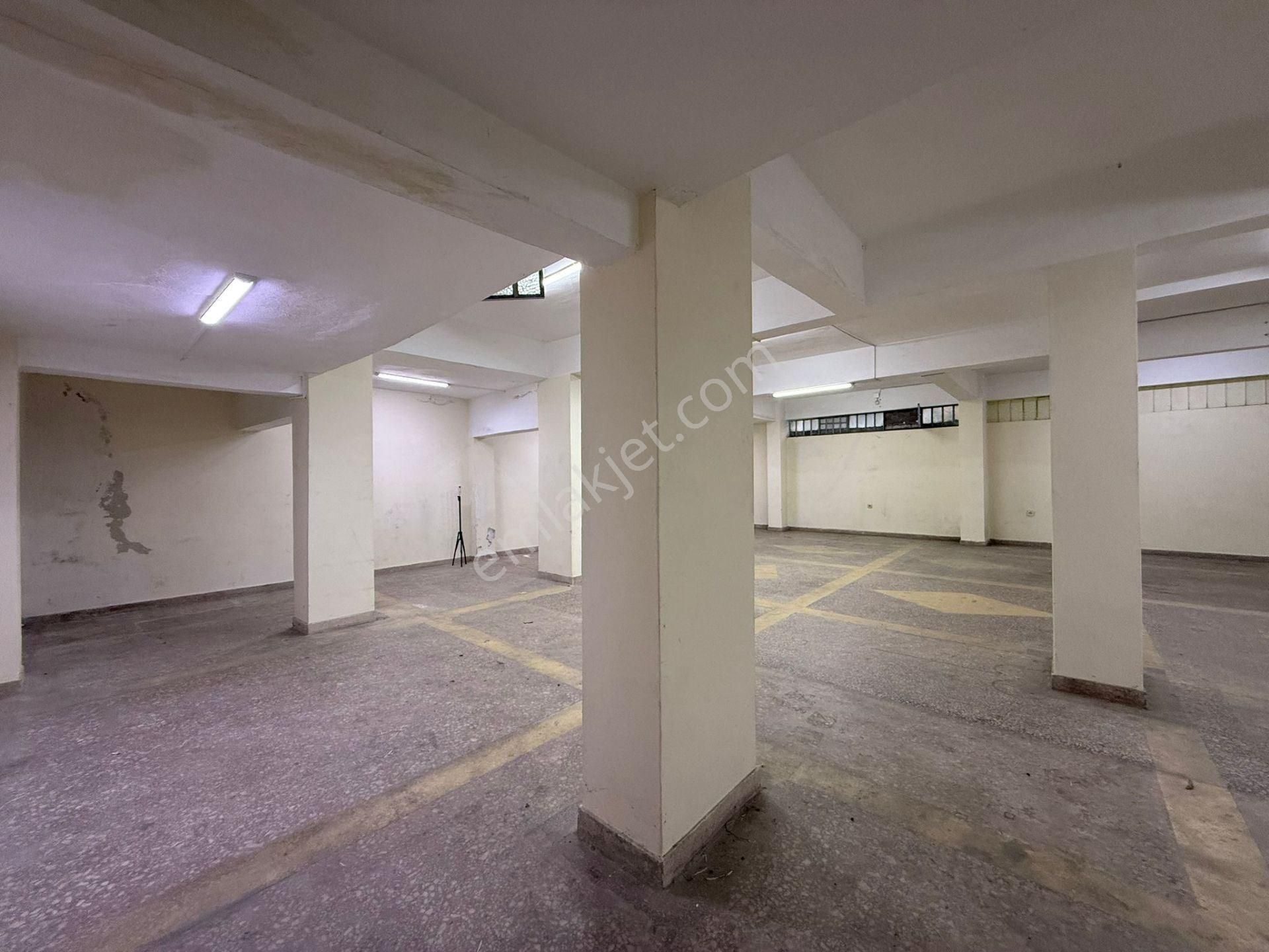 Güneşli Hürriyet Mahallesi Kiralık 200 M2 Depo Dükkan - Görsel 33