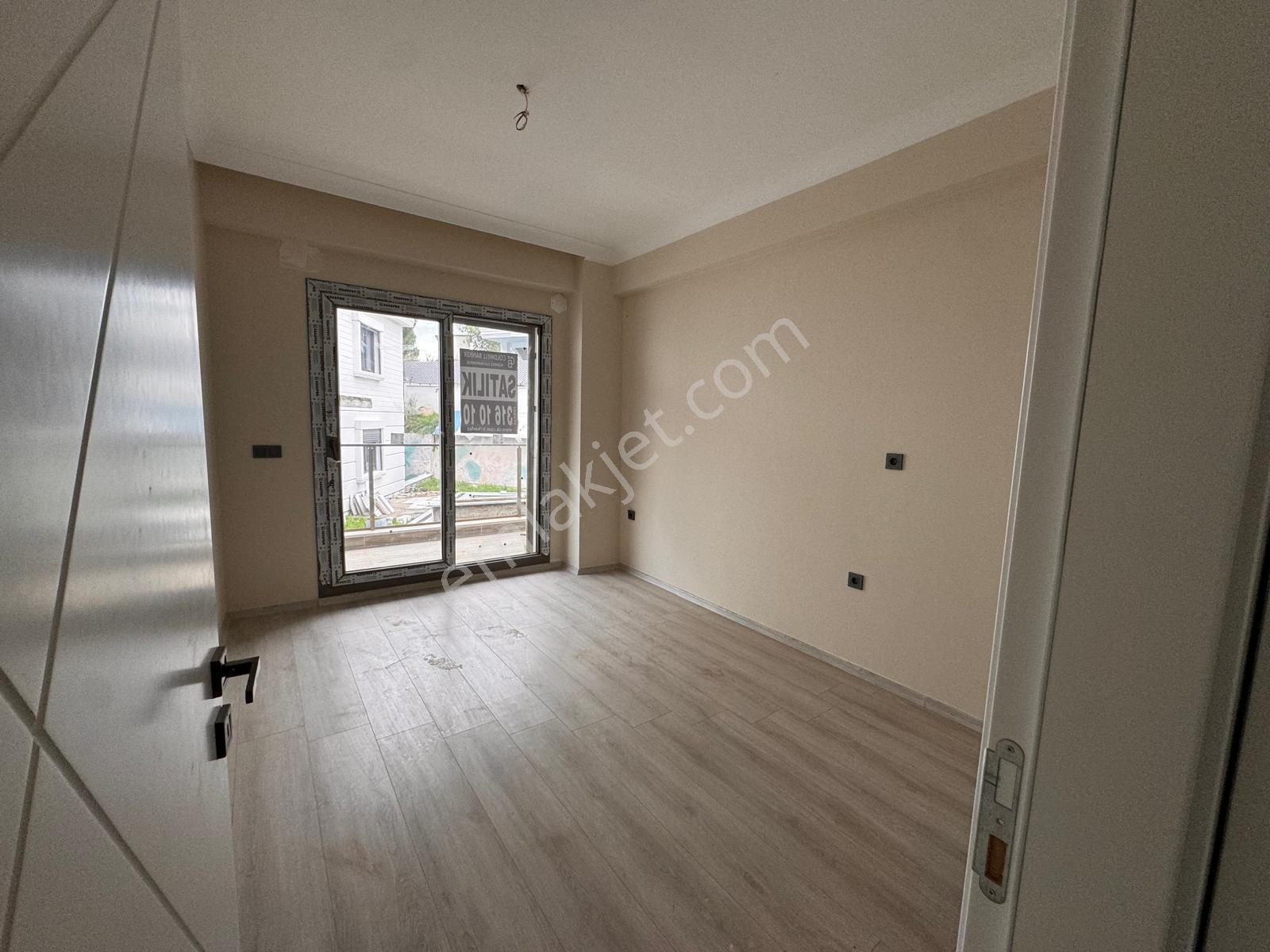 Edremit Çamlıbelde Site İçinde Kapalı Otoparklı 2+1 Daireler - Görsel 8