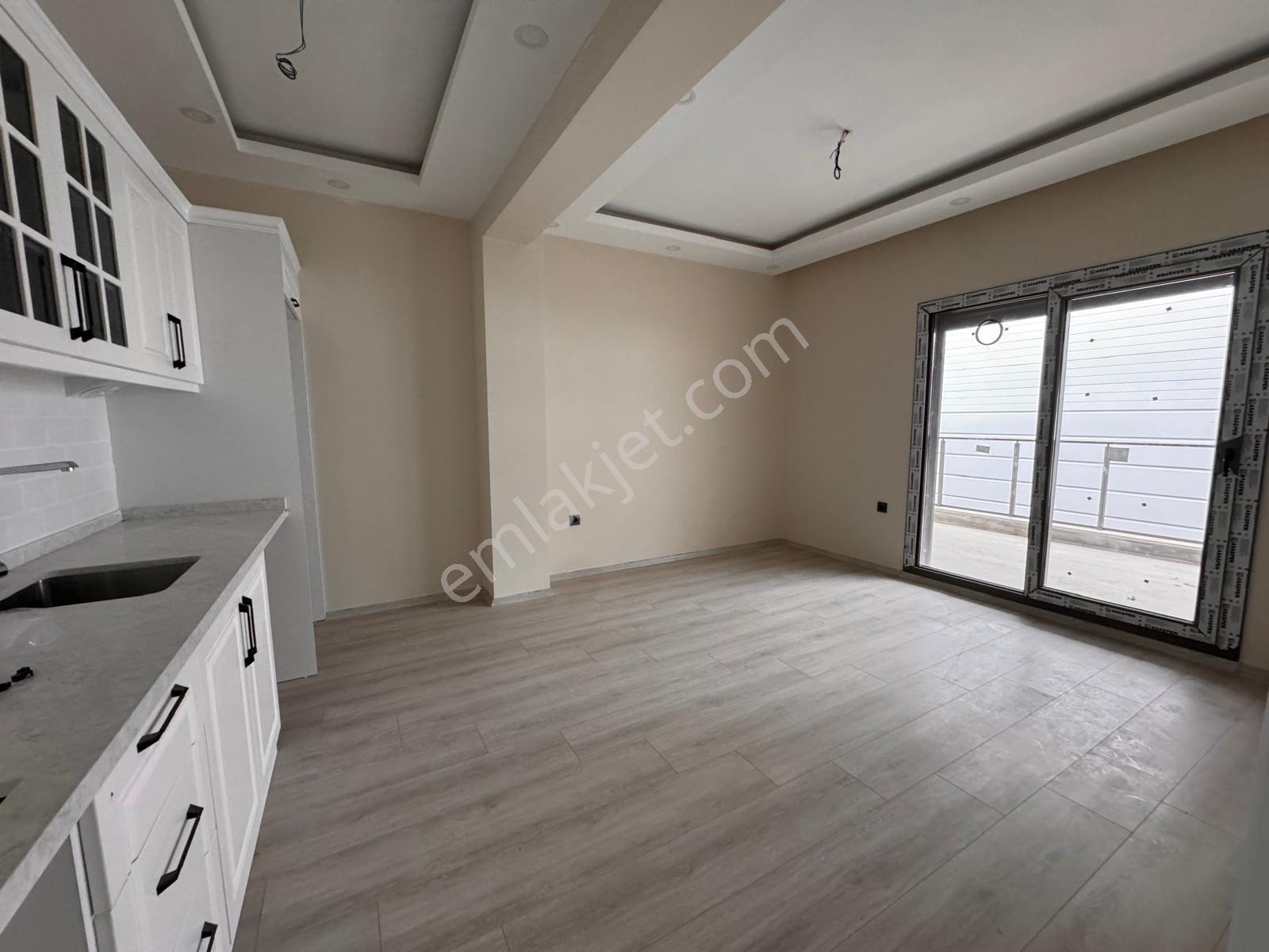 Edremit Çamlıbelde Site İçinde Kapalı Otoparklı 2+1 Daireler - Görsel 13