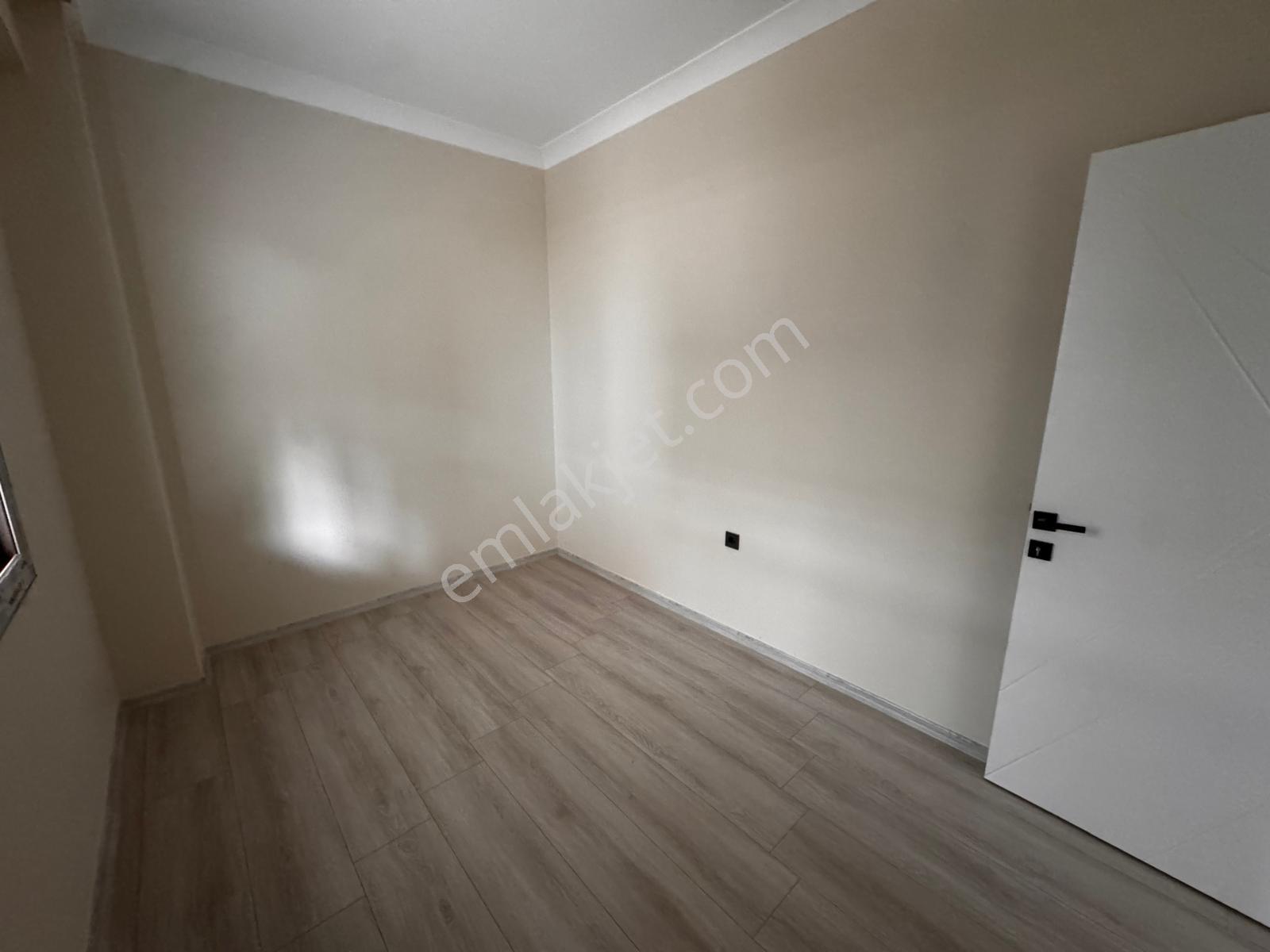 Edremit Çamlıbelde Site İçinde Kapalı Otoparklı 2+1 Daireler - Görsel 4